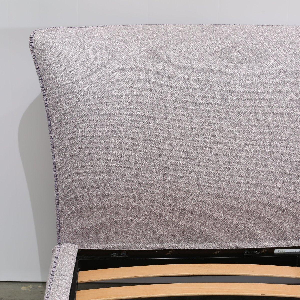 Moderno Letto Maxalto Grey Febo di Antonio Citterio in vendita