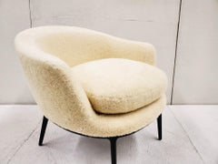 Maxalto Lux Caratos Armchair - Milo 200 fabric Graphite Painted Frame