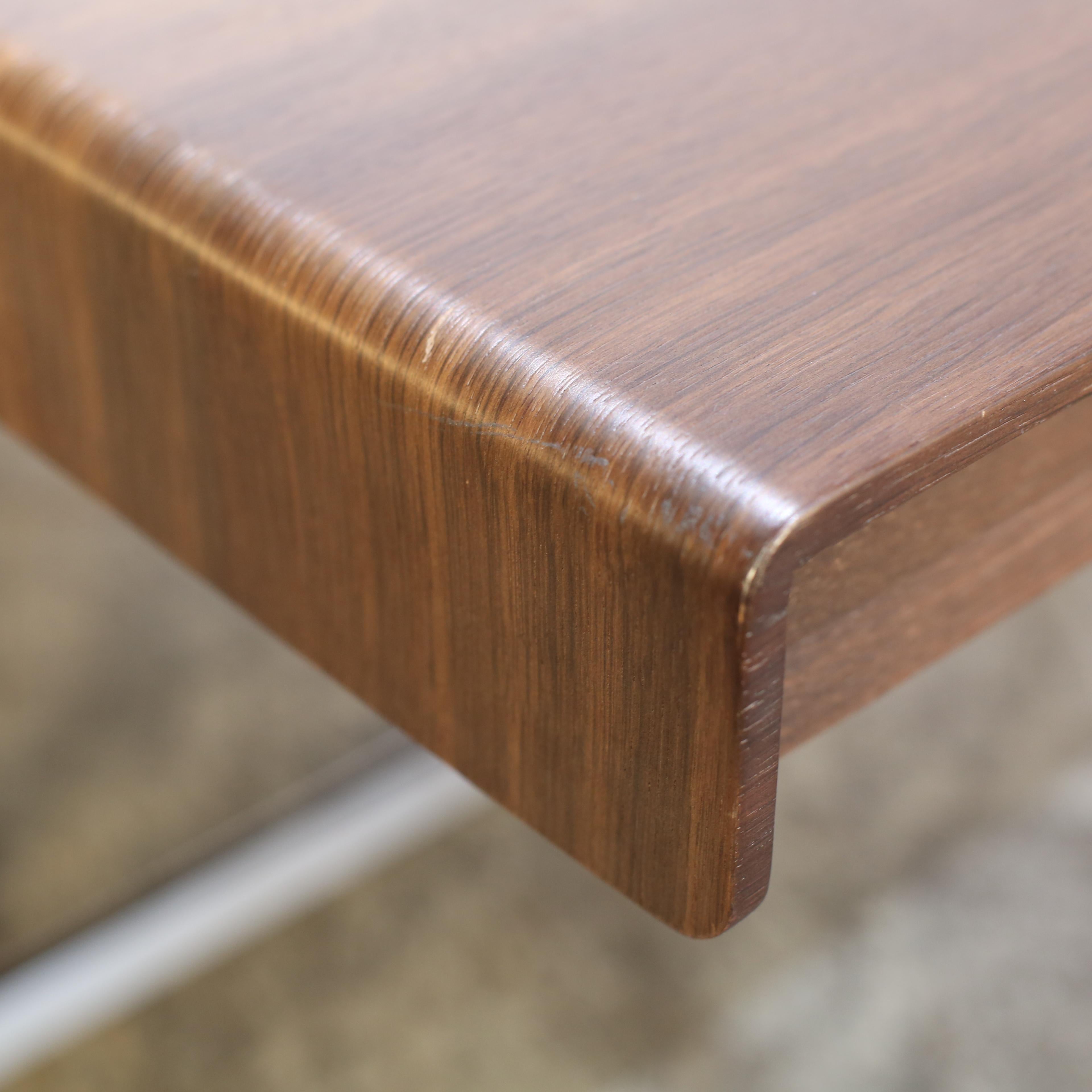 Contemporary Maxalto Recipio Dining Table by Antonio Citterio For Sale