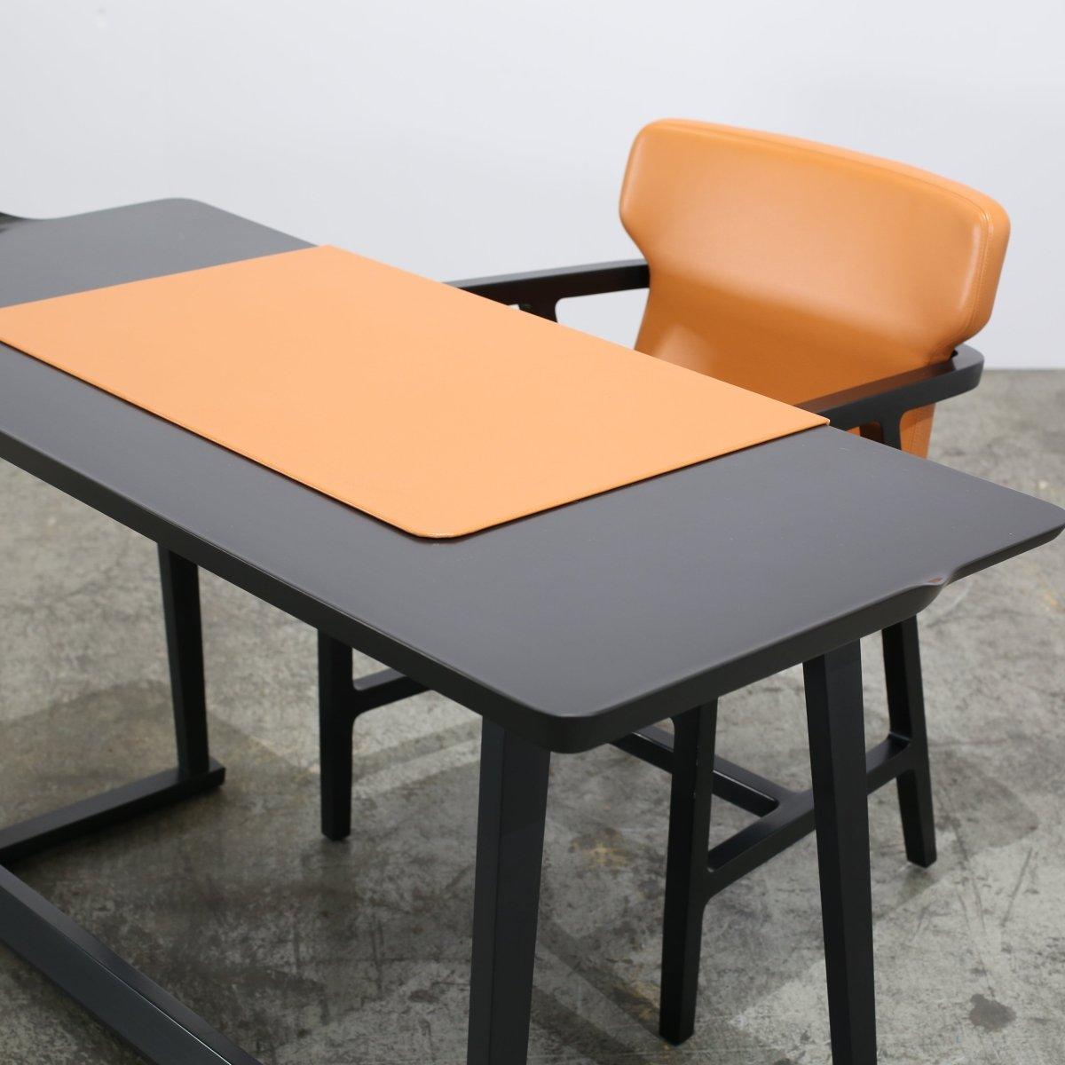 Escritorio y silla Maxalto Recipio de Antonio Citterio en venta 3