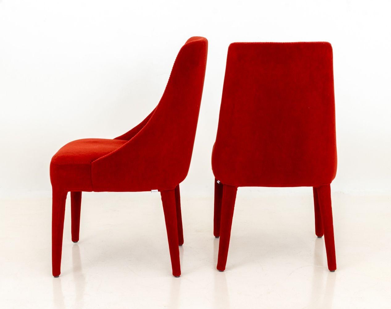 Moderno Sedie imbottite in mohair rosso di Maxalto, coppia in vendita