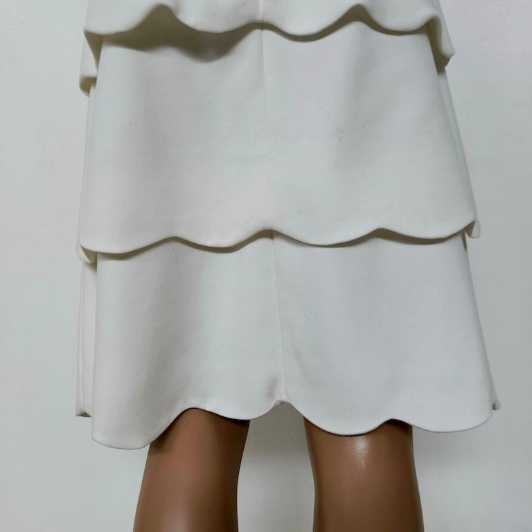 MAX&Co. Ivory Scalloped-Tier Midi Skirt en venta 8