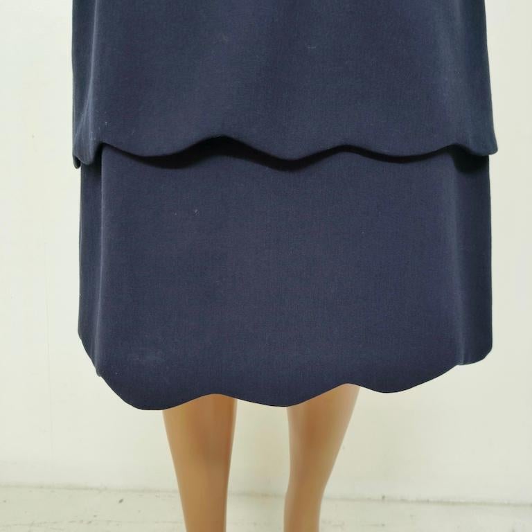 MAX&Co. Navy-Blue Scalloped-Tier Midi Skirt en vente 5