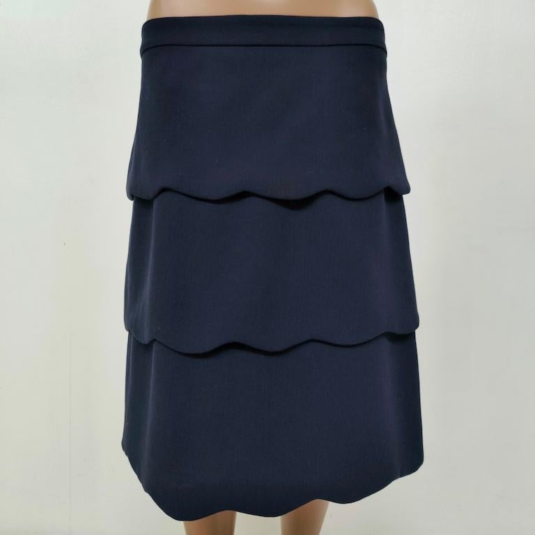 MAX&Co. Navy-Blue Scalloped-Tier Midi Skirt en vente 3