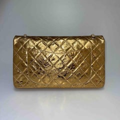 Maxi 2.55 CHANEL gold leather
