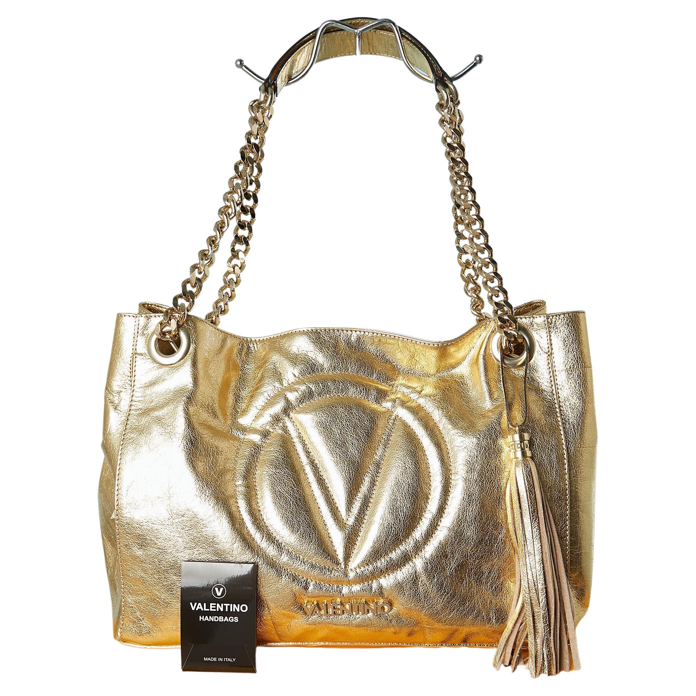 Maxi-Tasche „Luisa 2“ aus goldenem Leder und goldener Metallic-Kette von Valentino 
