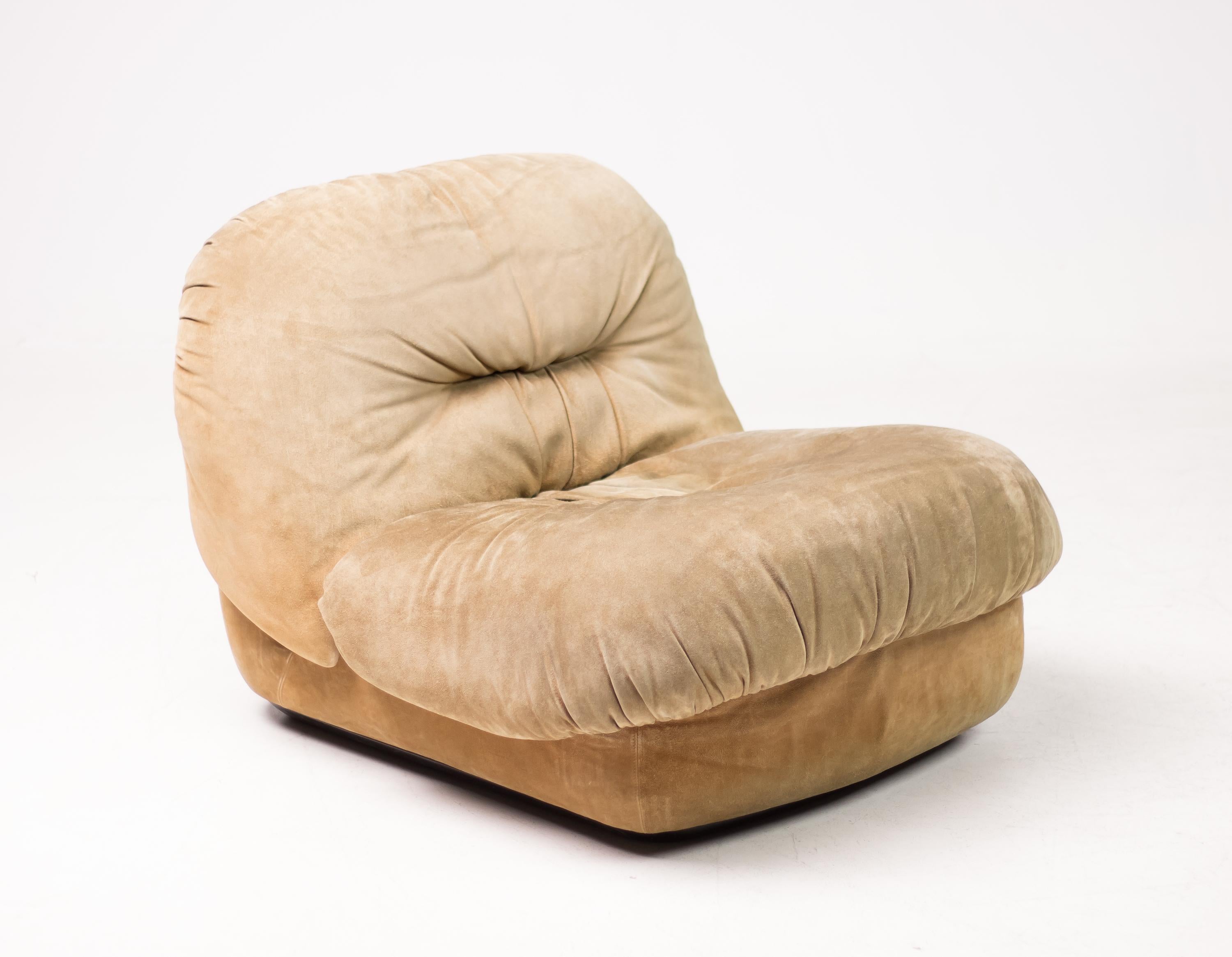 Late 20th Century Maxijumbo Lounge Seating by Alberto Rosselli for Saporiti