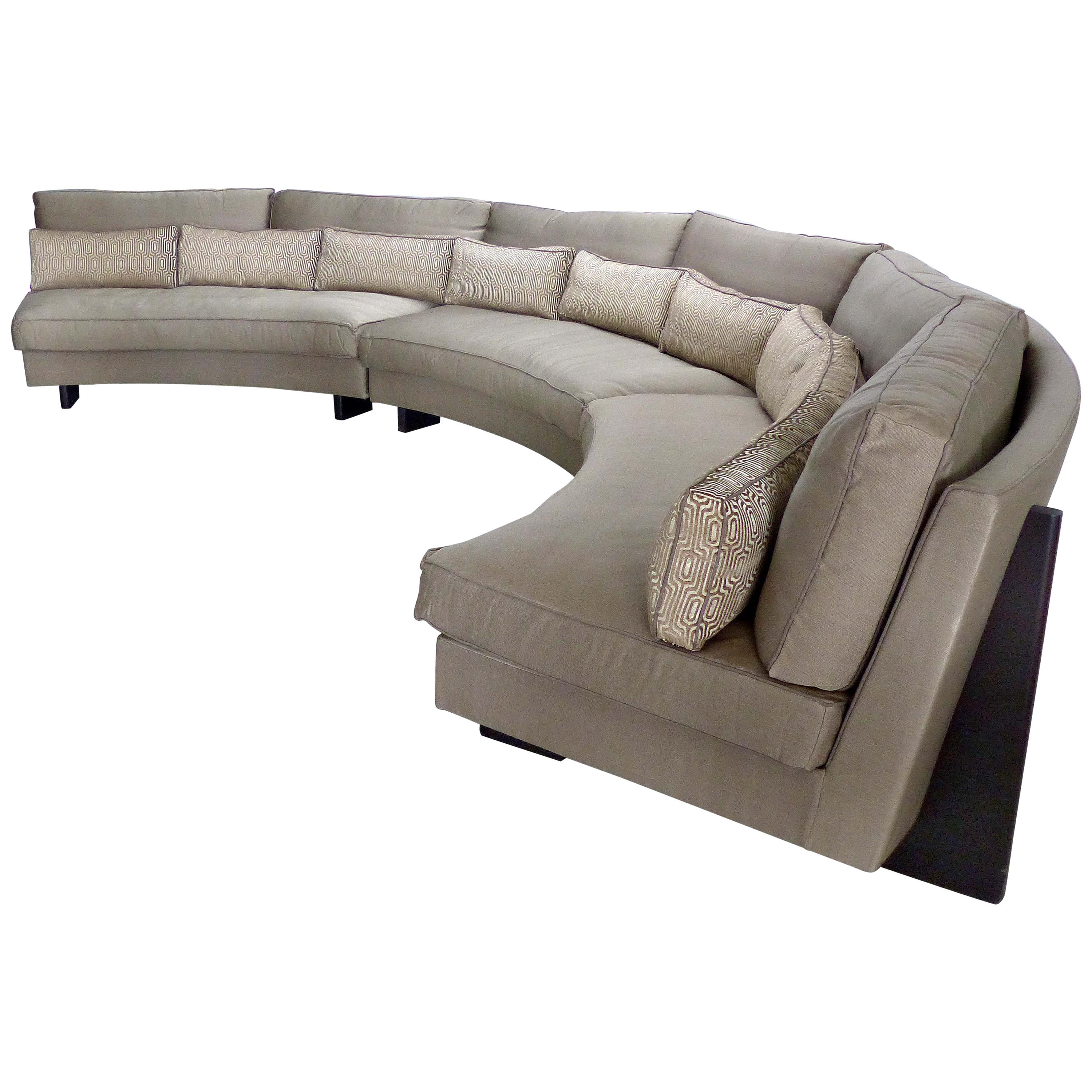 Maxim Large Round Sofa by Umberto Asnago For Sale