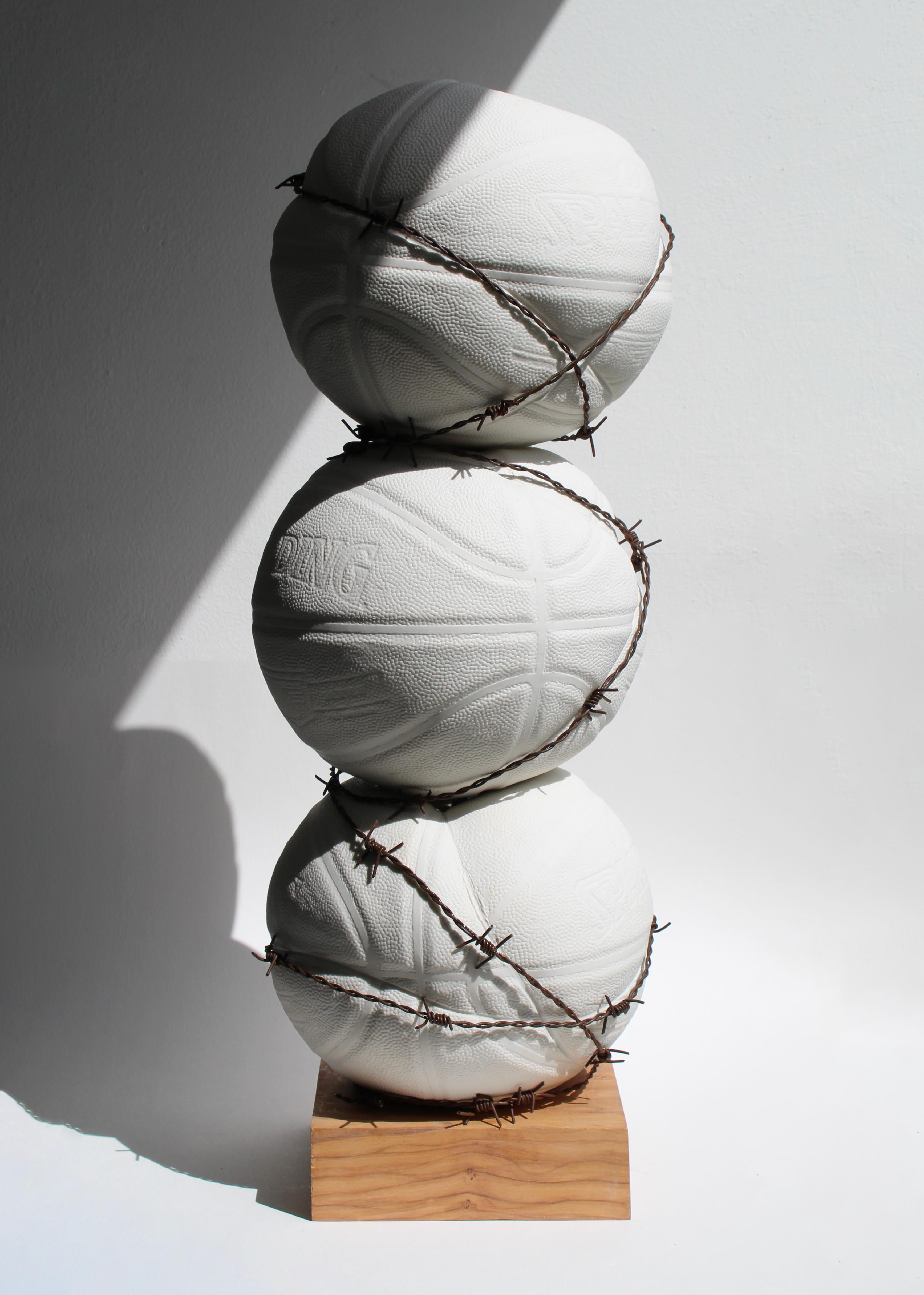 Skulptur-Kunstwerk Burstkugeln, handbemalt vom französischen Künstler Maxime Siau 2023 im Angebot 4