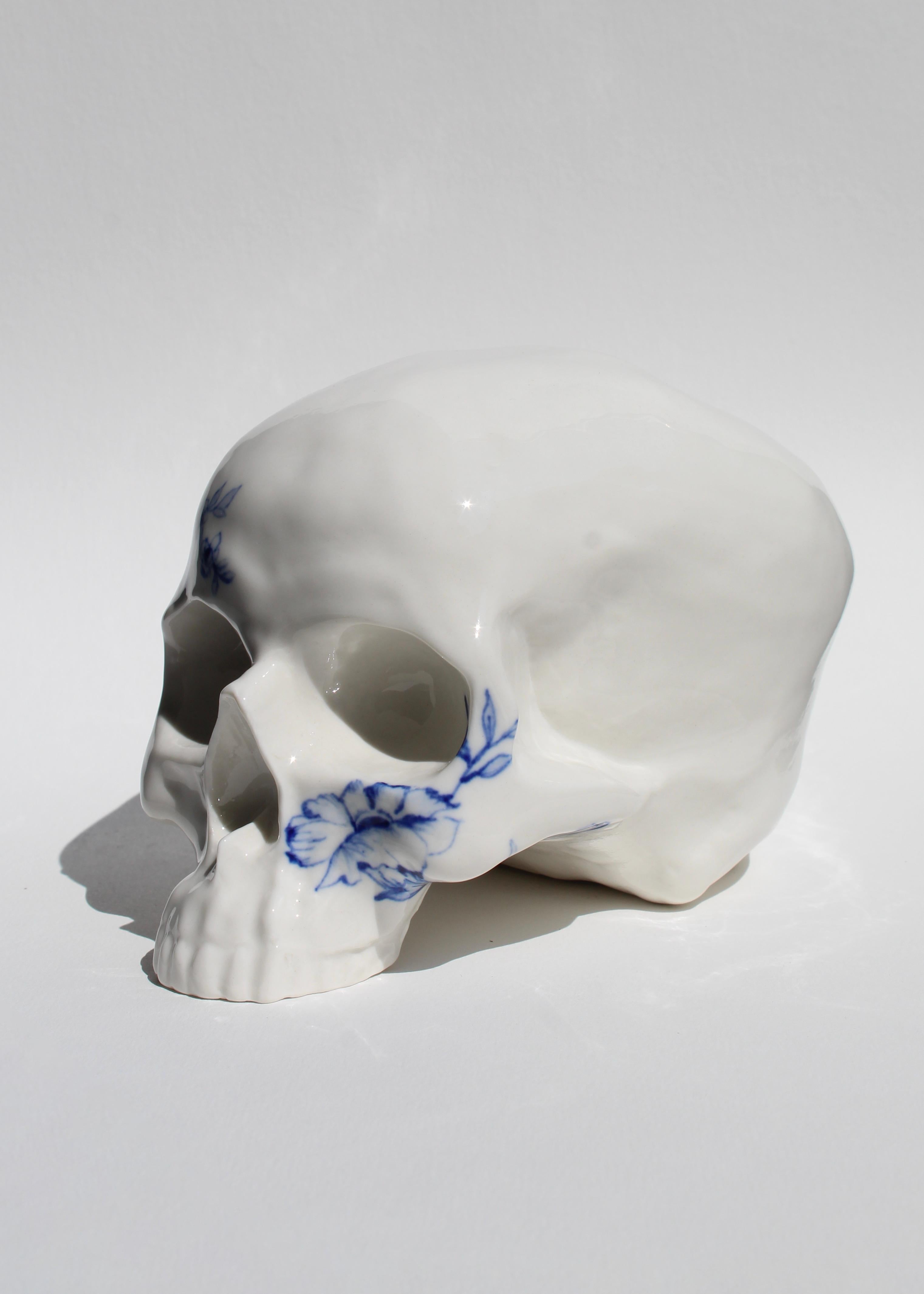 Sculpture Artwork Skull hand painted by French Artist Maxime Siau  For Sale 5