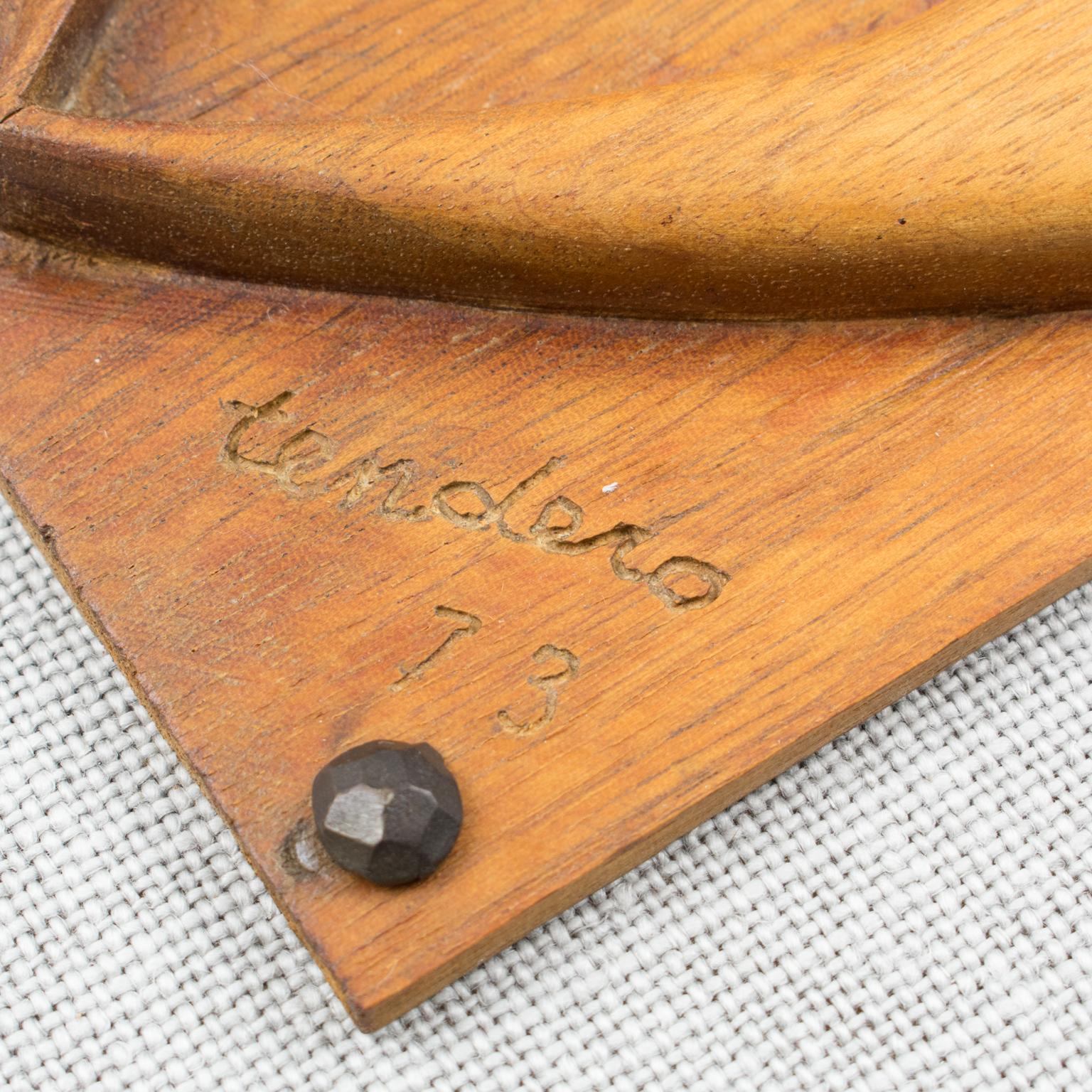 Pannello astratto a parete in legno intagliato, scultura di Maxime Tendero in vendita 6