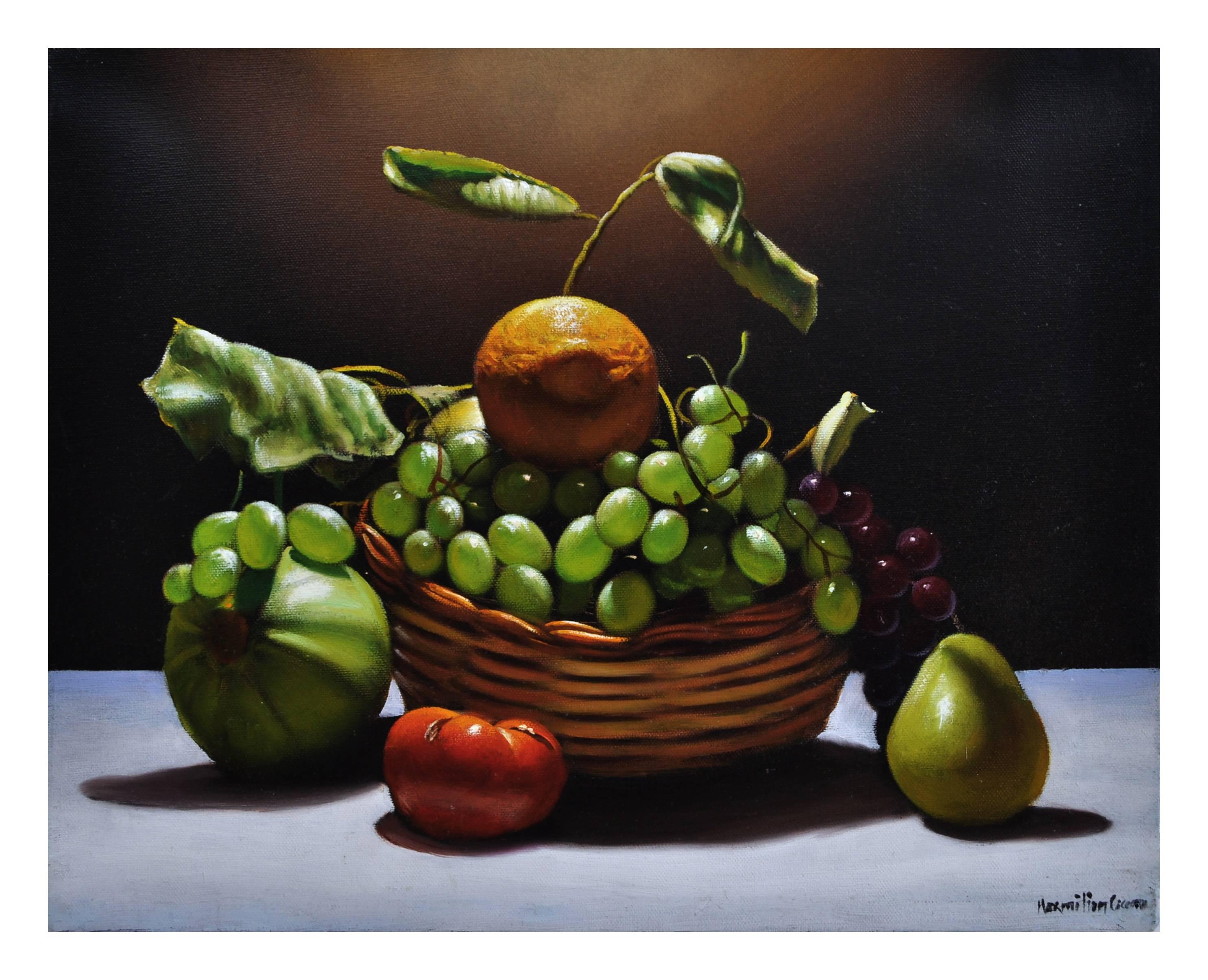 Corbeille avec fruits - Hyperréalisme - Huile sur toile Nature morte italienne  - Réalisme Painting par Maximilian Ciccone