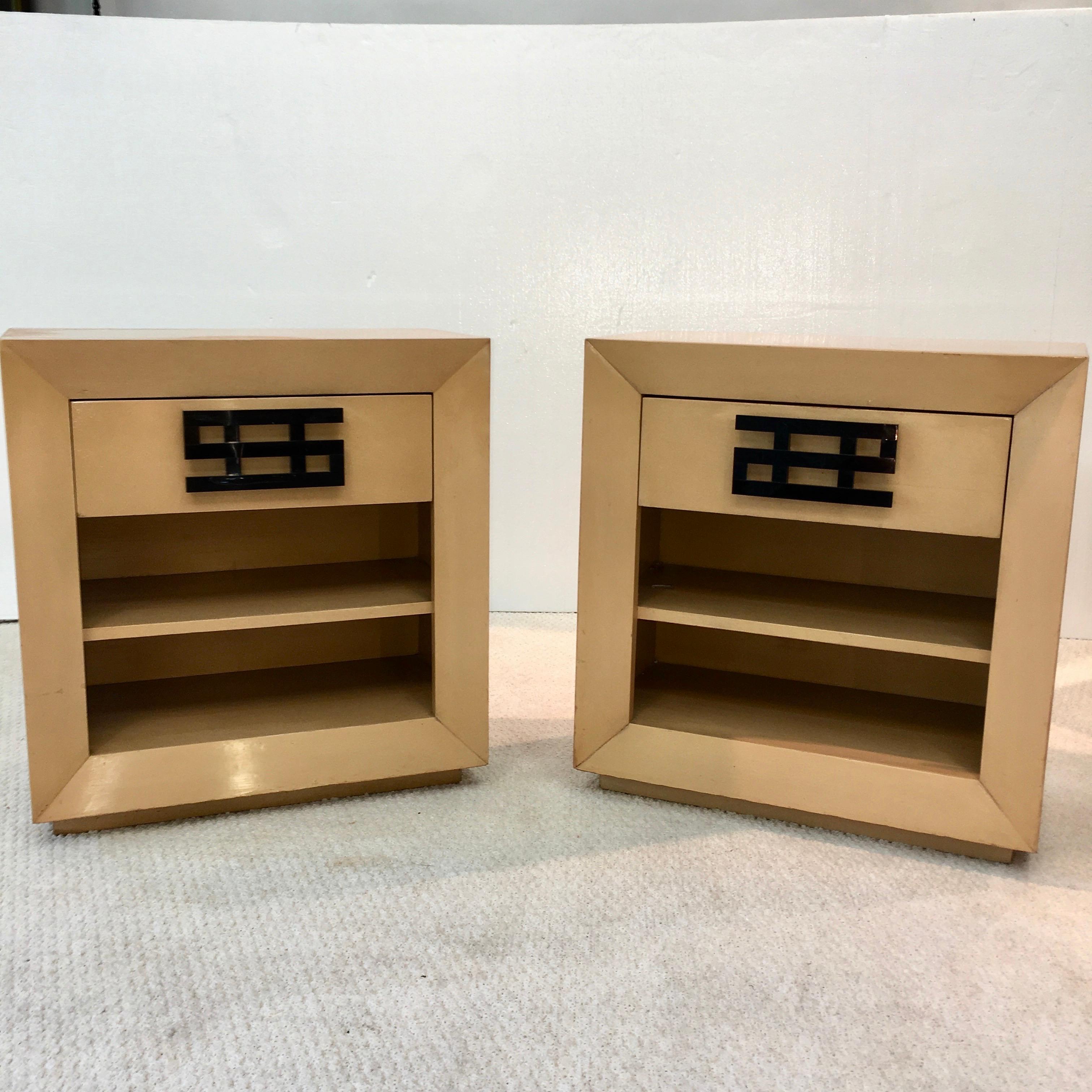 Maximilian Karp Pair of Nightstands In Good Condition In Hanover, MA