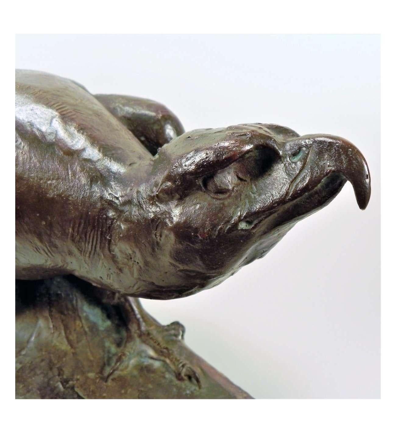 Maximilien Fiot, Bronce +Águila sobre una roca en venta 4
