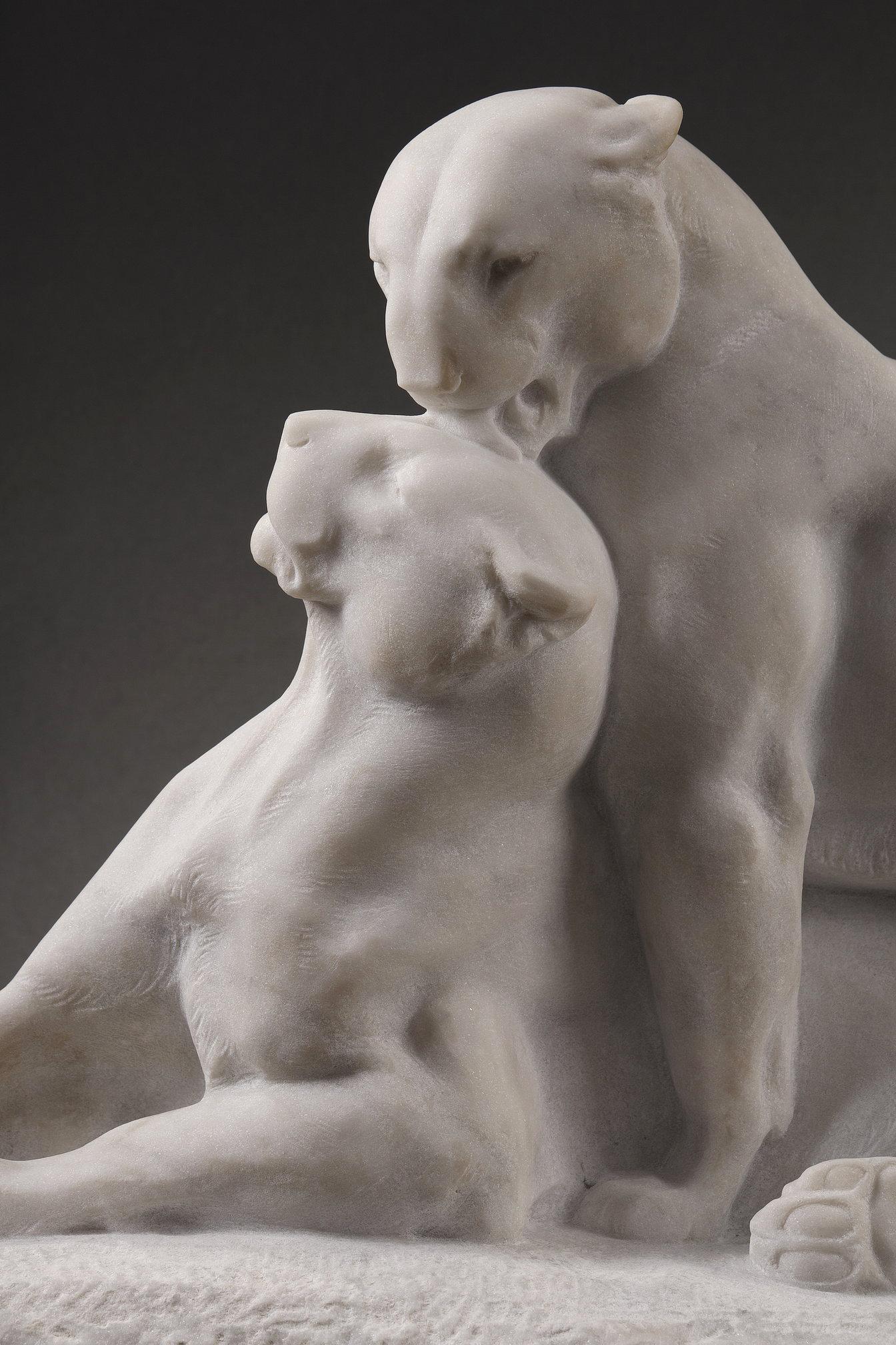 Panther ruhen sich aus (Art déco), Sculpture, von Maximilien Fiot