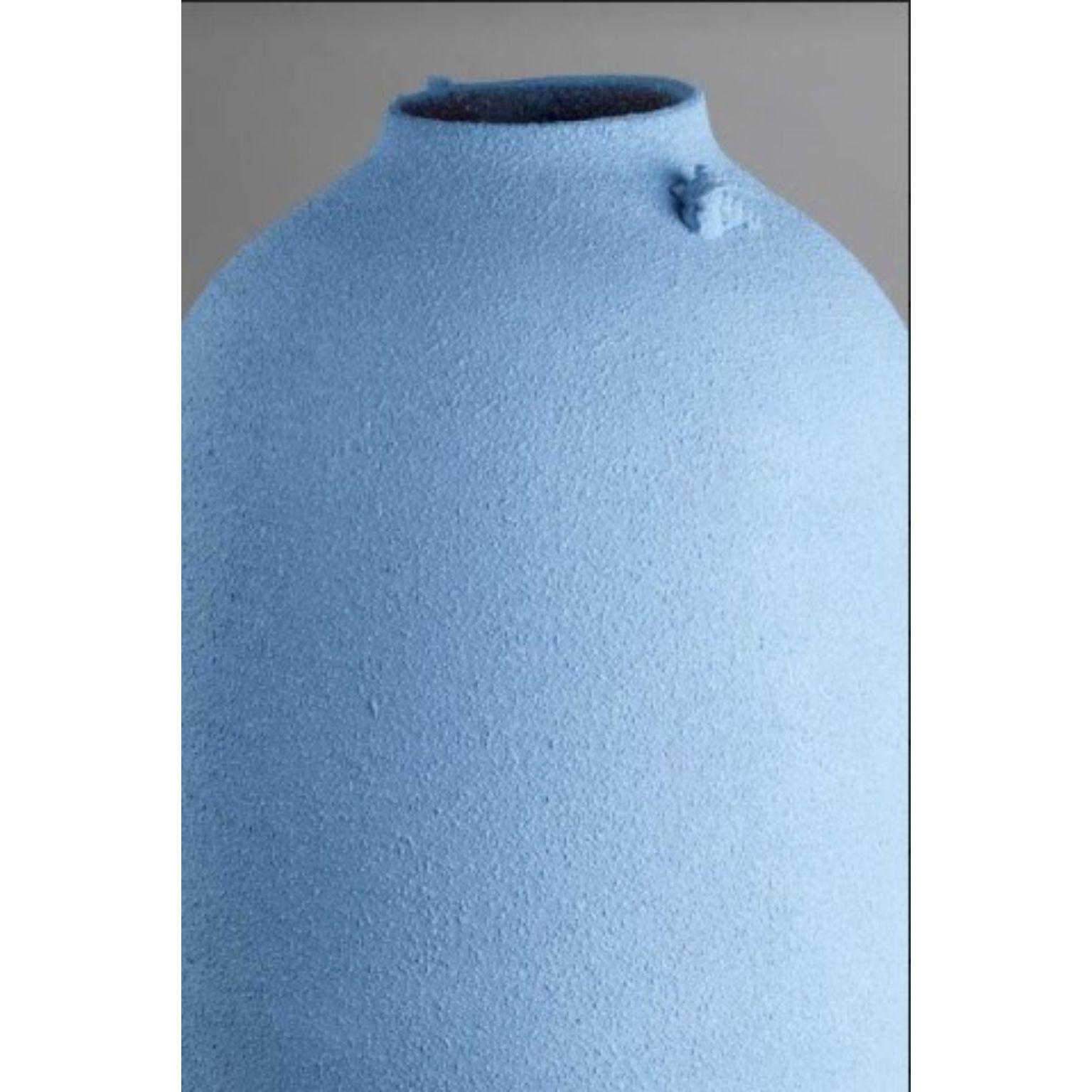 Delfter blaue Vase „Maxivases“ von Roman Sedina (Moderne) im Angebot