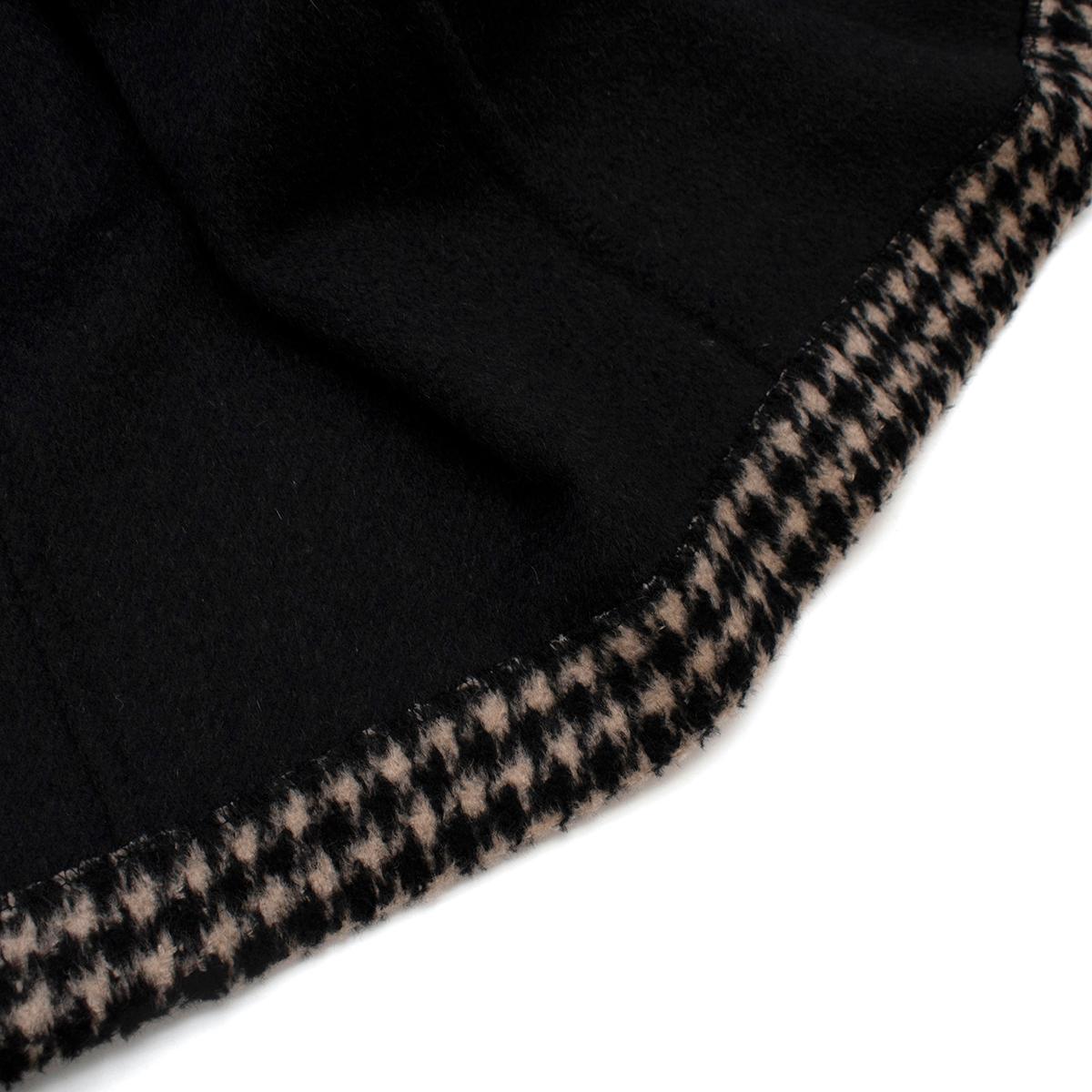 MaxMara Black & Beige Houndstooth Camelhair Coat - US Size 6 For Sale 2
