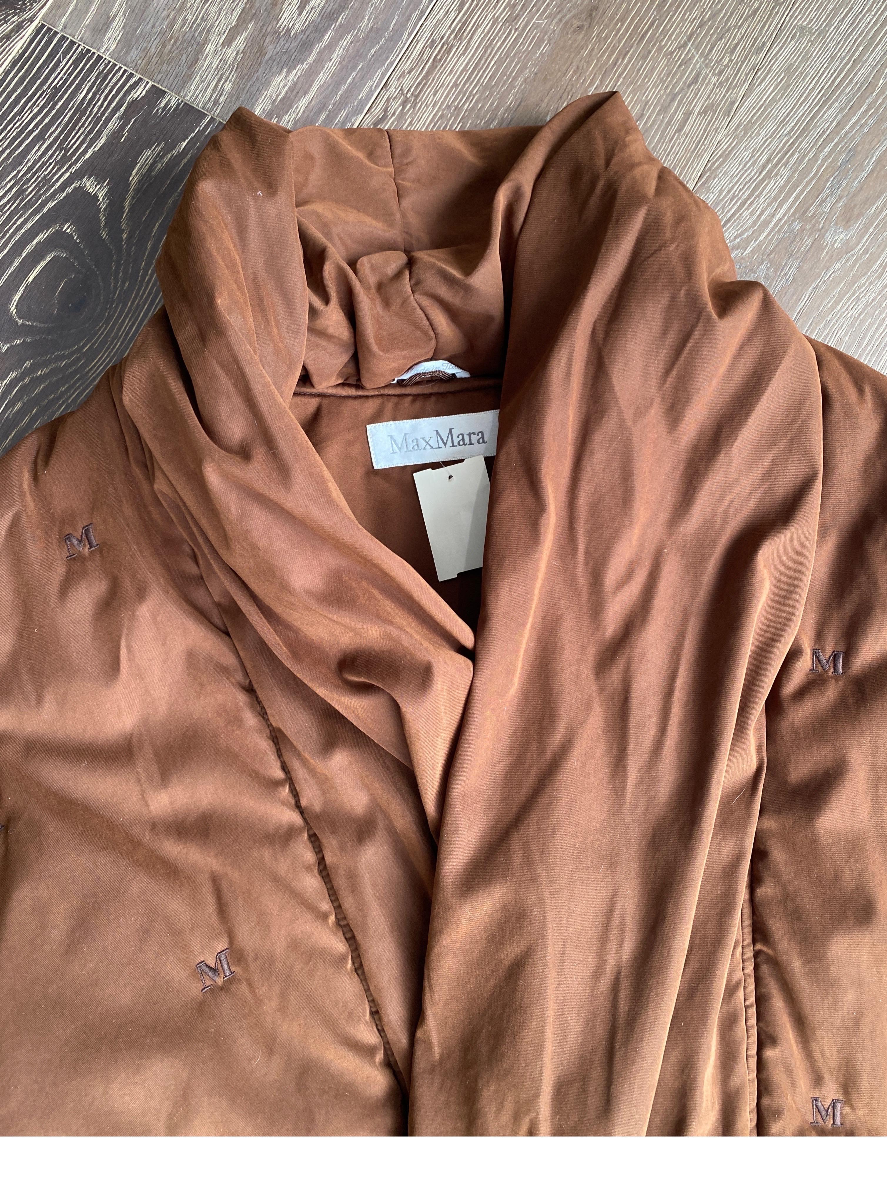 Maxmara Brown 1990's oversized puffer jacket - size 6 8