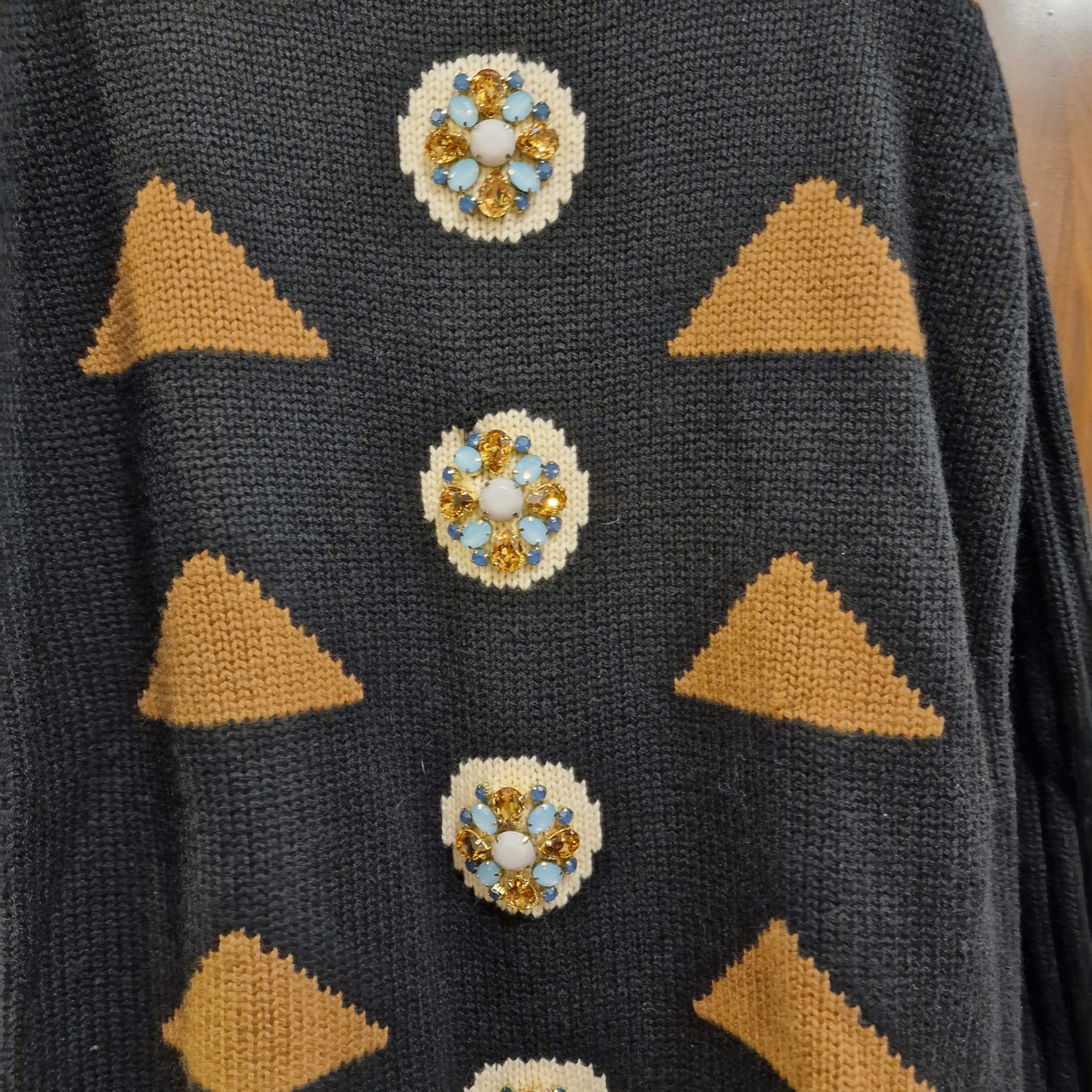 Maxmara Italie tricot noir pierres colorées  robe de la maison de couture italienne Maxmara en vente 10