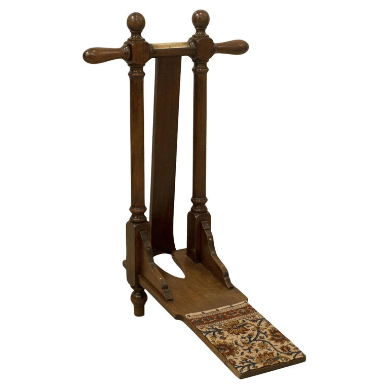 Maxwell Boot Jack For Sale at 1stDibs