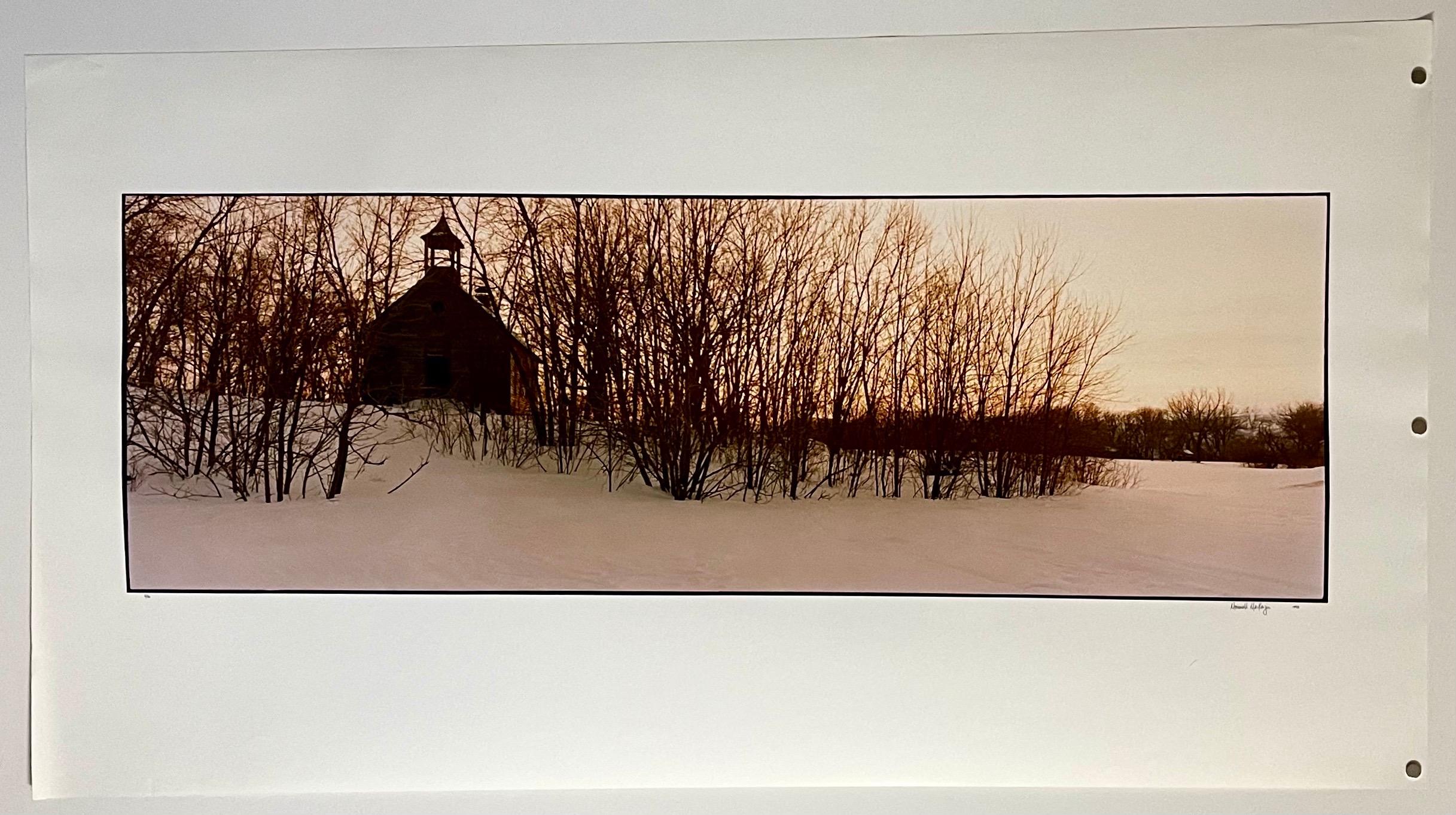 Architettura, paesaggio invernale, grande foto panoramica a colori firmata Foto - Photograph di Maxwell Mackenzie