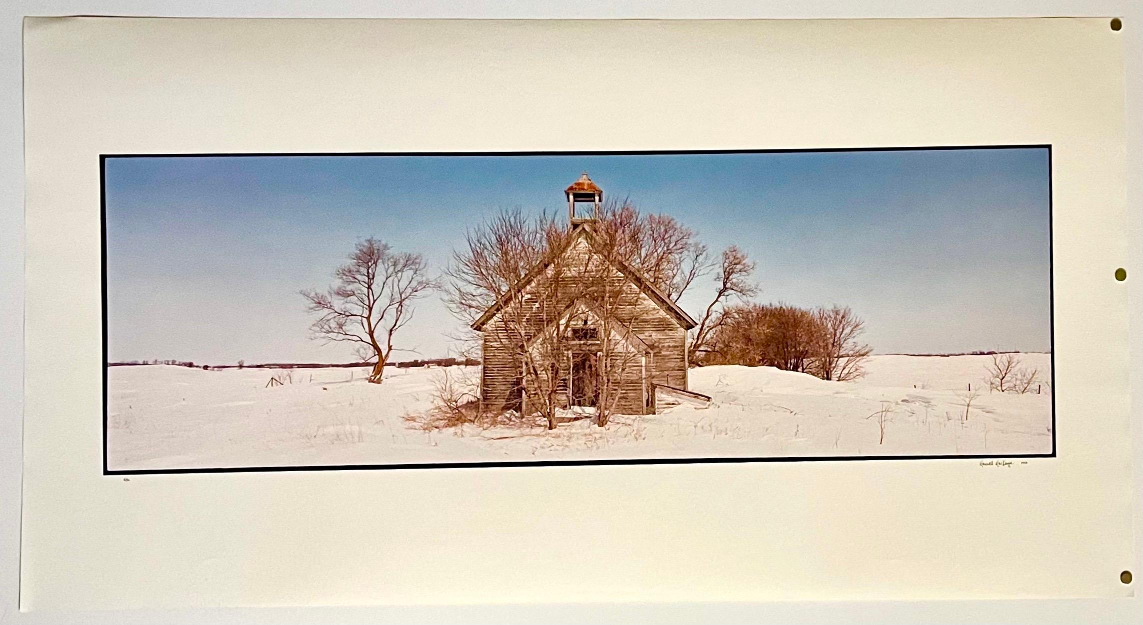 Maison d'école d'Everts Township, hiver, grande photographie en couleur Panoramic signée  en vente 1