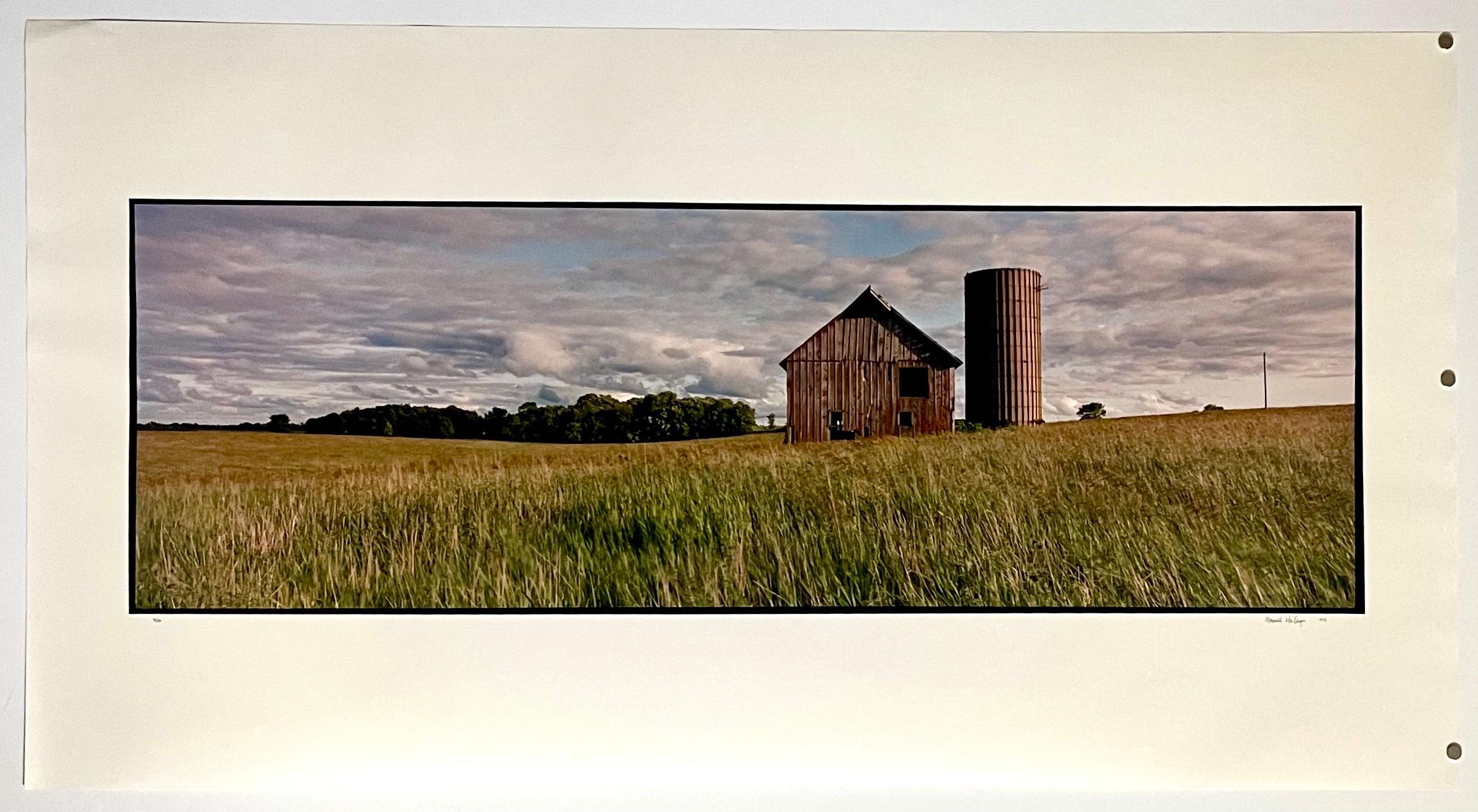 Bauernhof, Sommerlandschaft, große Panoramik, Vintage-Farbfotografie, signiertes Foto im Angebot 2