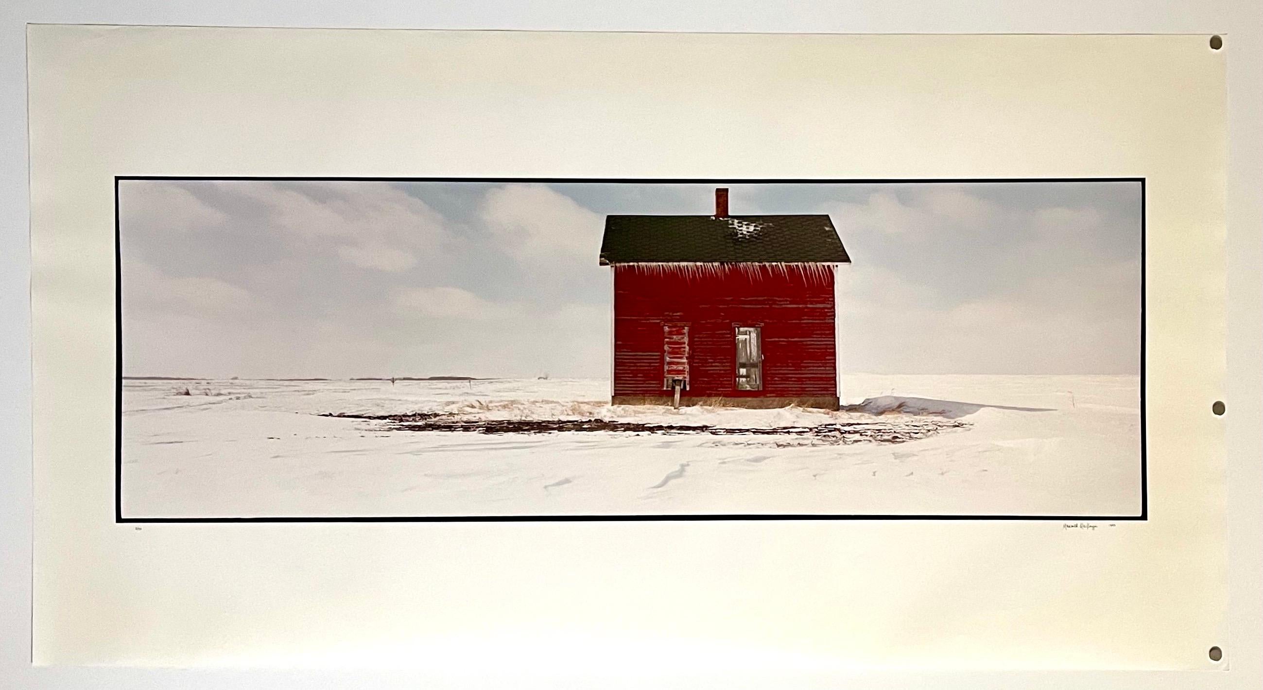Paysage de ferme, paysage d'hiver, grande photographie couleur vintage en panneau, signée - Photograph de Maxwell Mackenzie