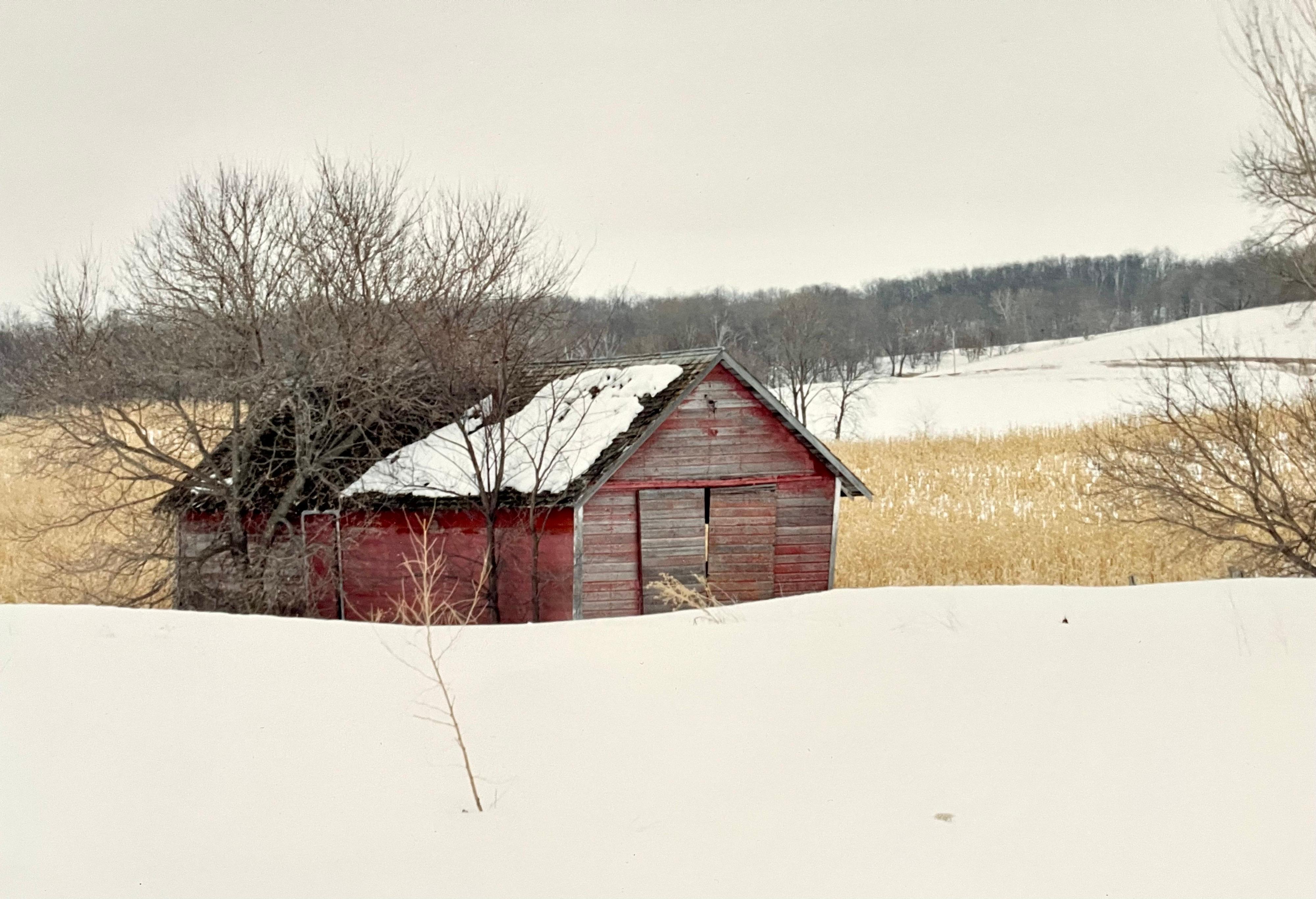 Bauernhof, Winterlandschaft, große Panoramik, Vintage-Farbfotografie, signiertes Foto im Angebot 2