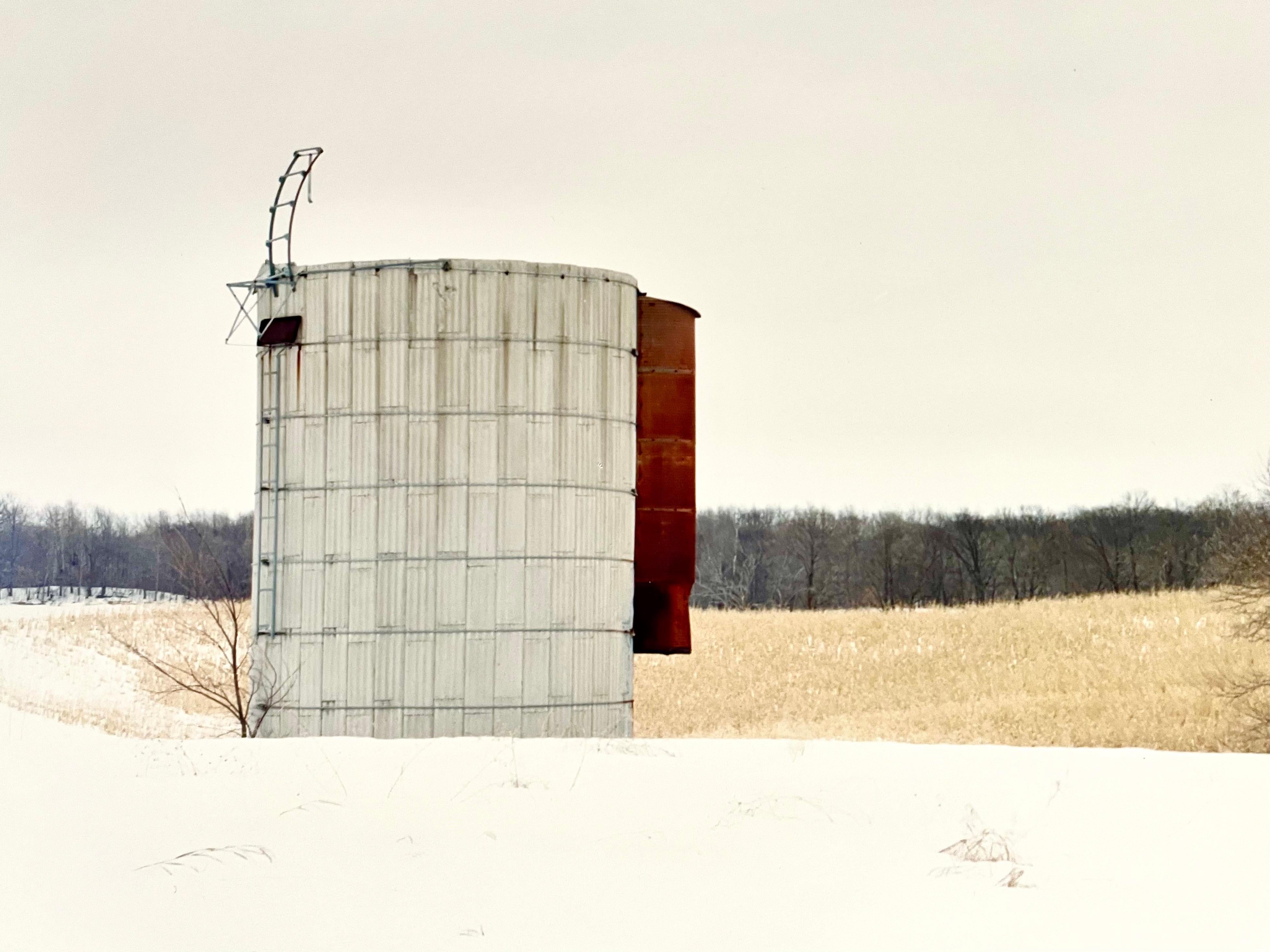 La ferme, paysage d'hiver, grande photographie Panoramique couleur vintage signée en vente 3