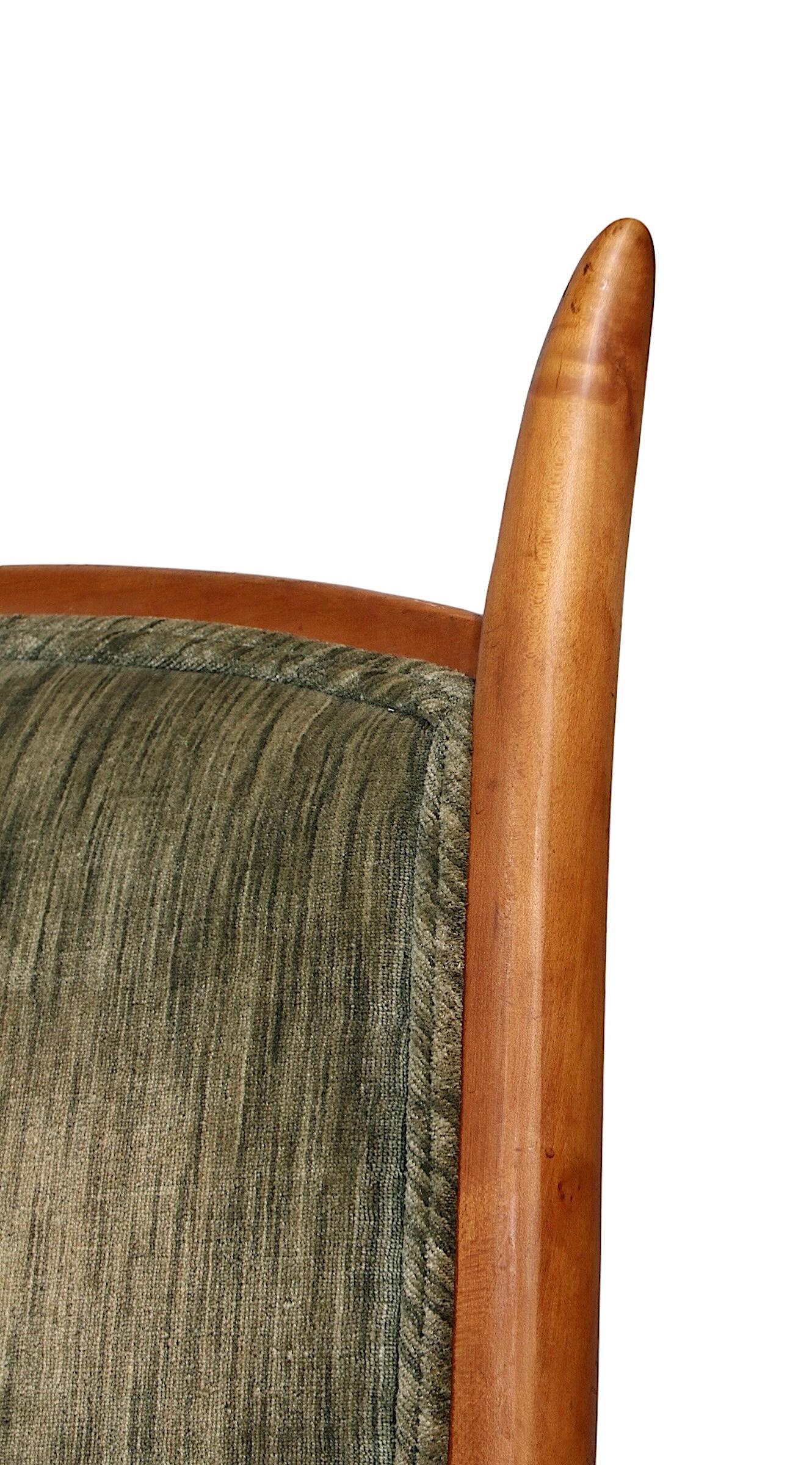 Maxwell Royal American High Back Arm Lounge Chair, 1950 ca. in vendita 1