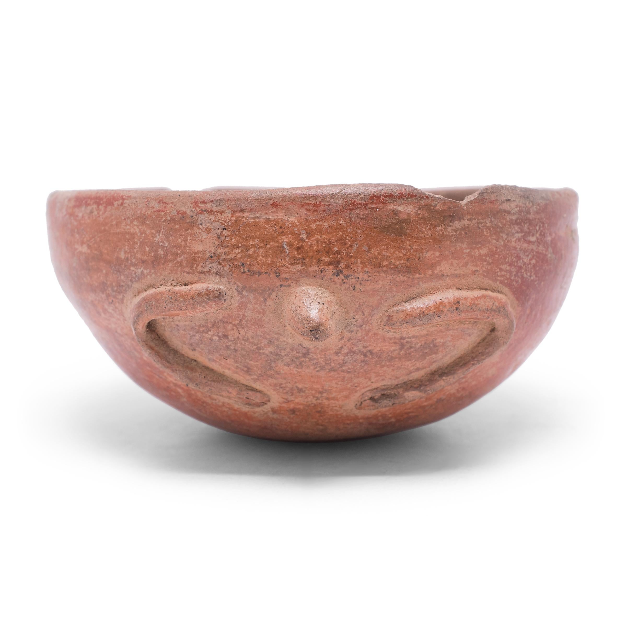 Précolombien Bol à tortue Maya en faïence rouge, vers 600-900 apr. J.-C en vente