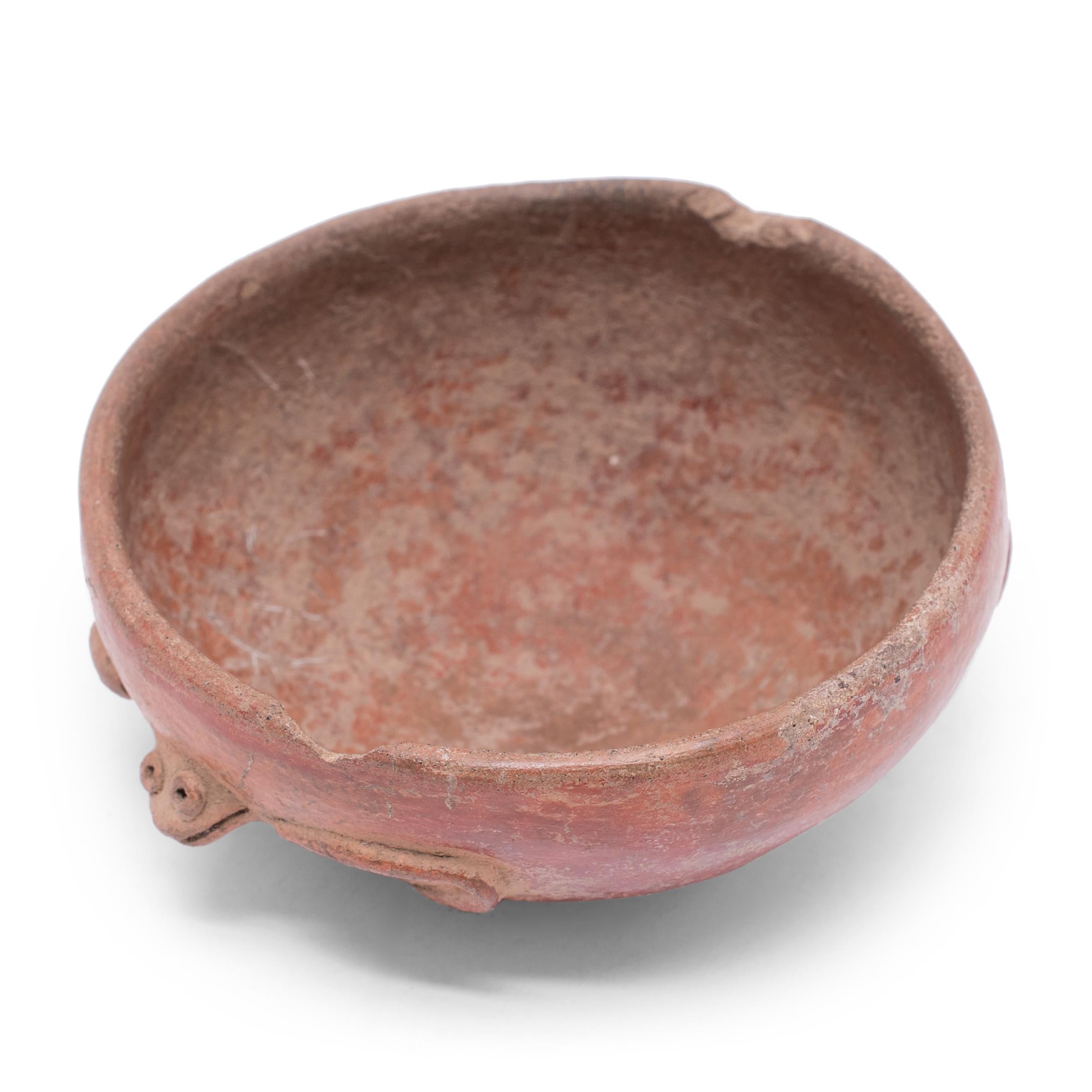 18th Century and Earlier Maya Redware Turtle Bowl, c. 600-900 AD For Sale