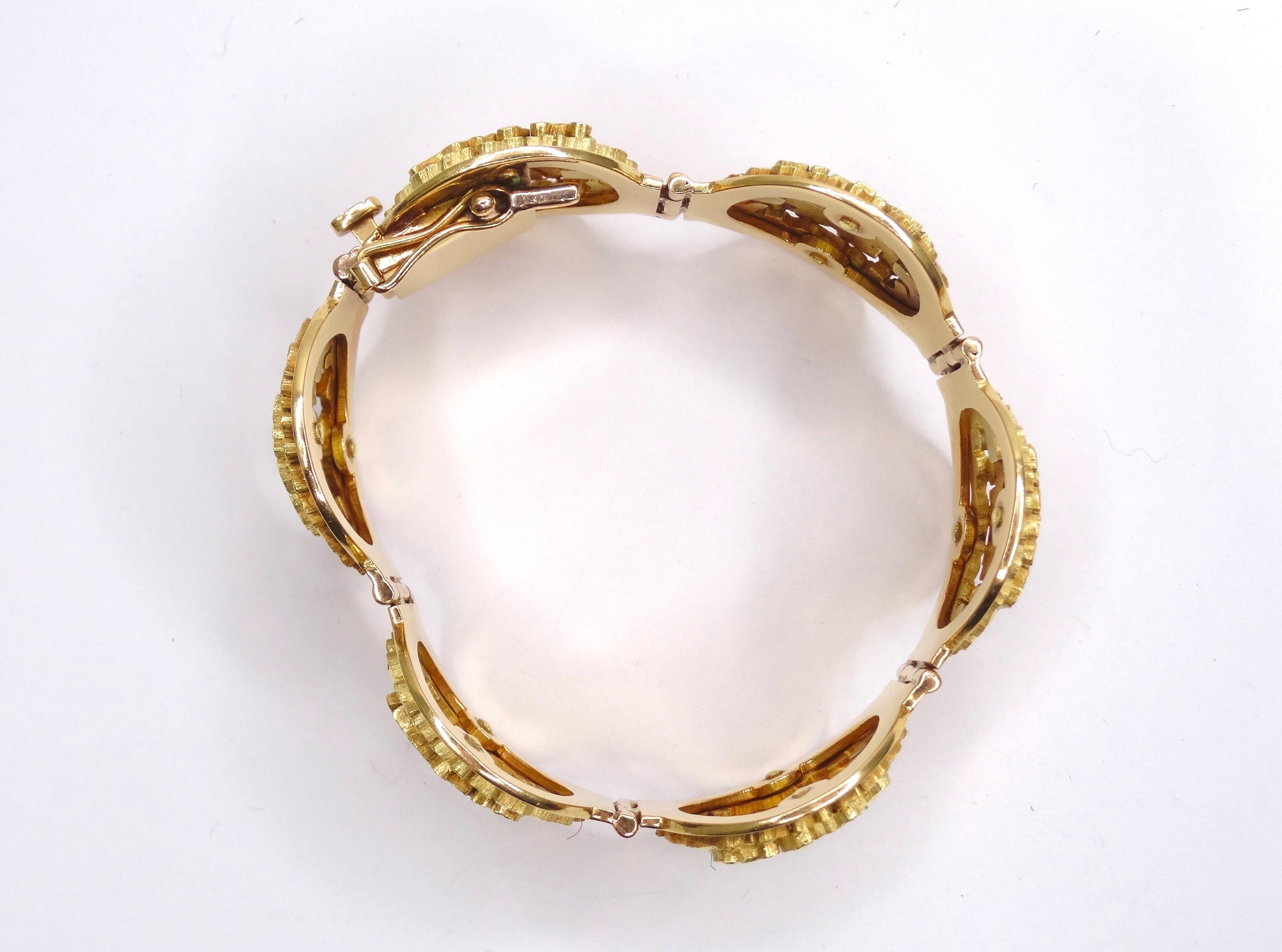 Mayan 1960's 18k Gold Bracelet In Good Condition For Sale In Scottsdale, AZ