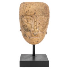 Maskette Maya Pre-Columbian en pierre sculptée