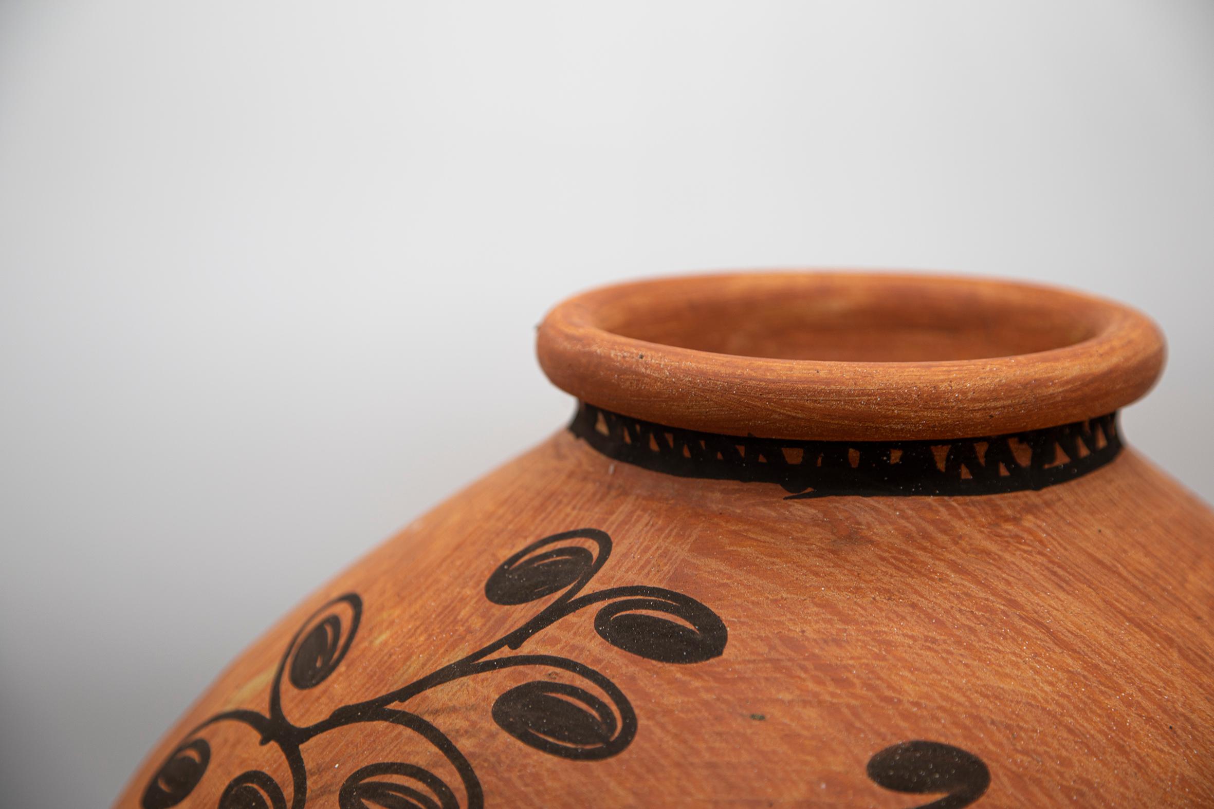 Central American Mayan Pre-Columbian Style Red Round Jar with Naturalistic Drawings