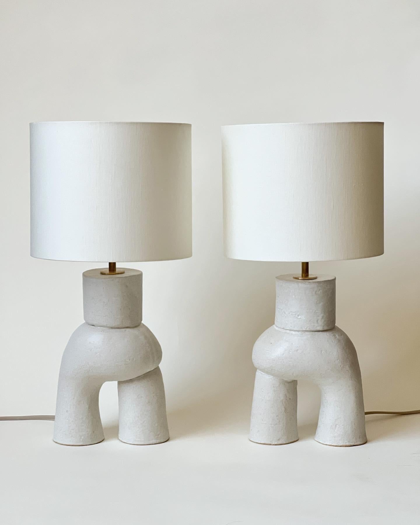 Lamp: H 12'“ x W 10”.

Shade: Oyster Linen drum, H 11” x W 13”.

Clay body: Sculpture buff.

Hardware: Unfinished brass.

*Shade color may be custom.


RW lamp is hand sculpted and made to order. Please allow for slight variations between