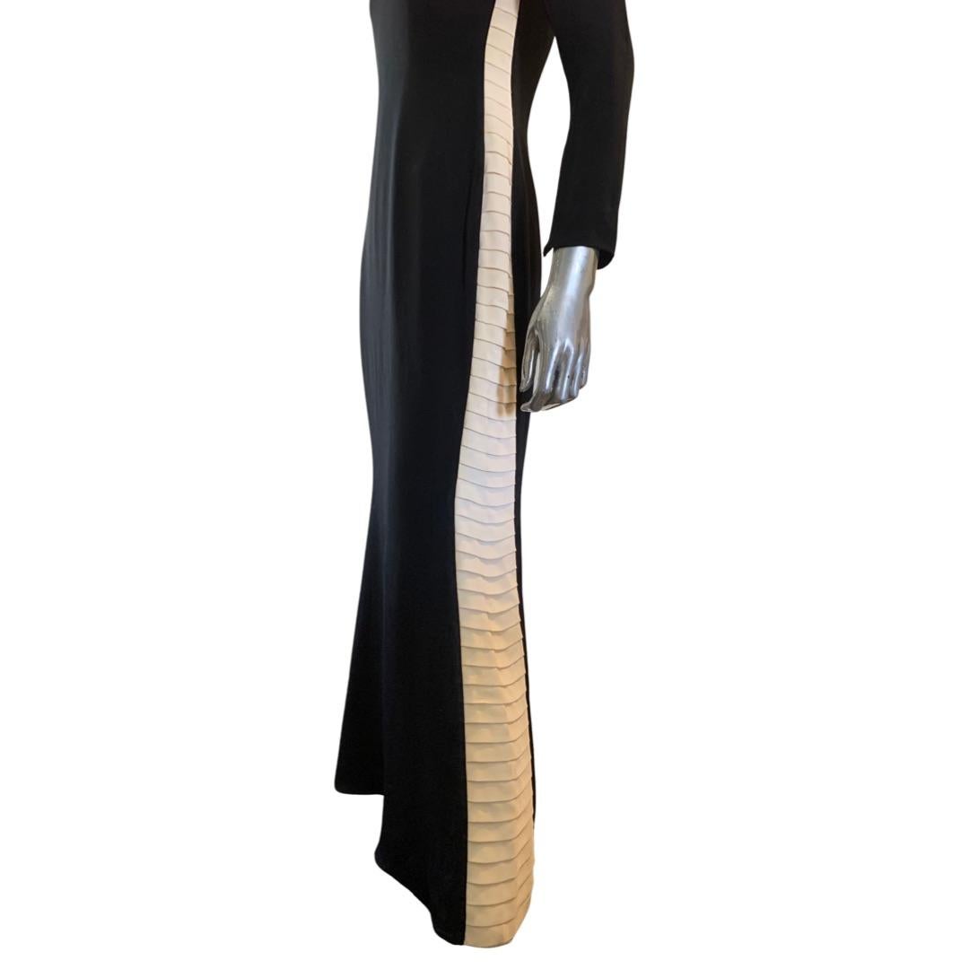 Women's Mayela Haute Couture Italian Black & Crème Modern Evening Dress Size 6-8 For Sale