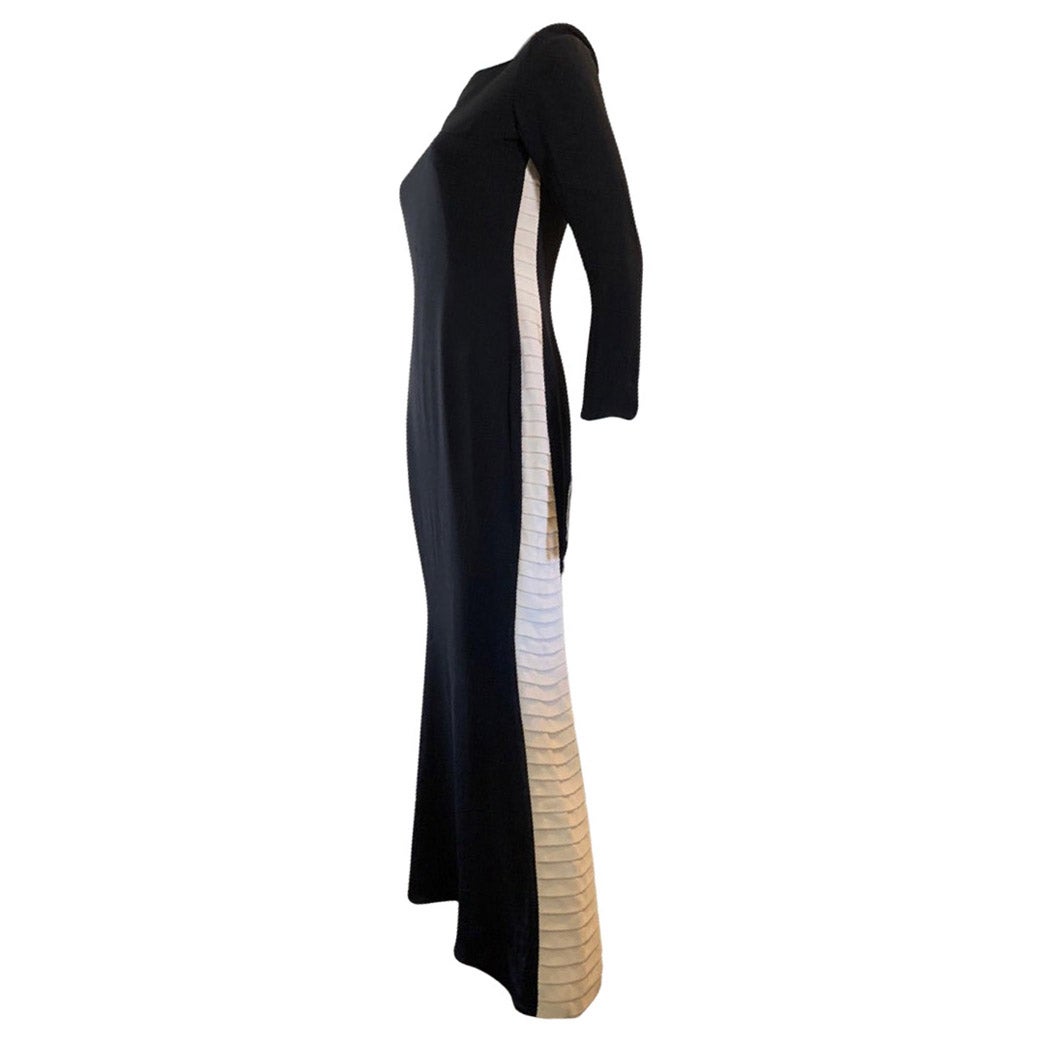 Mayela Haute Couture Italienisches Schwarz & Crme Modernes Abendkleid Größe 6-8 Damen im Angebot