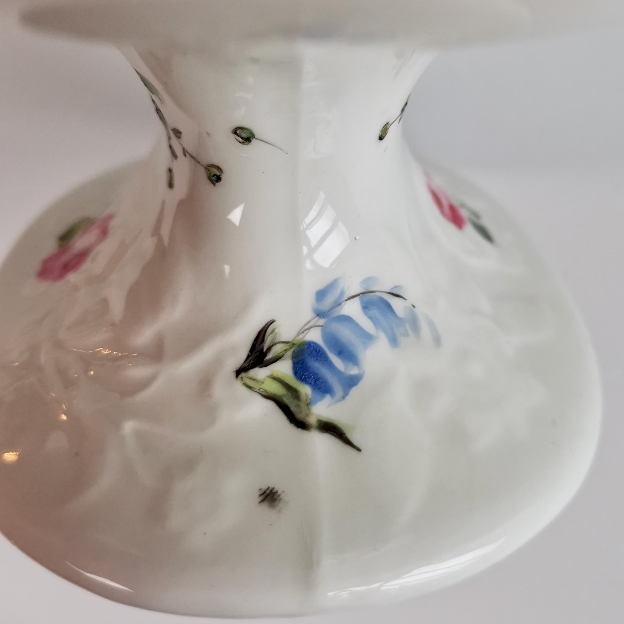 Mayer & Newbold Porcelain Comport, White with Exotic Birds, Regency, ca 1820 7