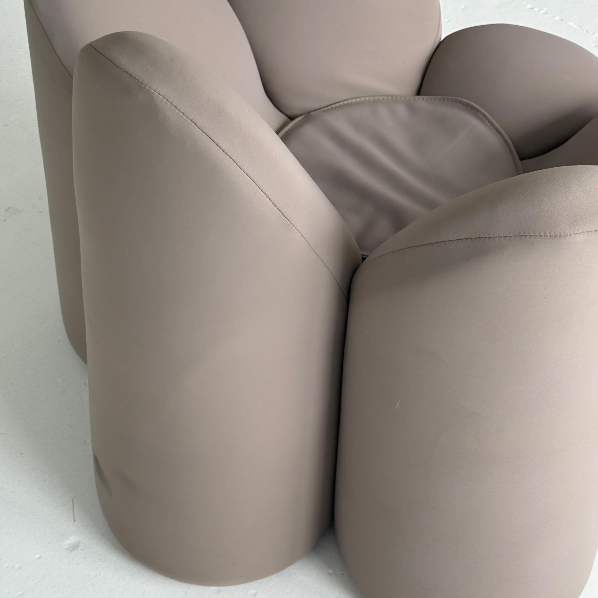 Mayflower-Stuhl von Fabrice Berrux für Roche Bobois (21. Jahrhundert und zeitgenössisch) im Angebot