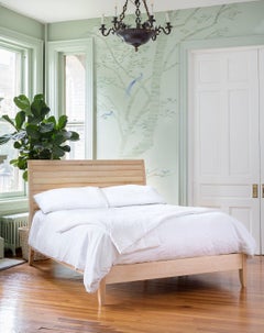 Maymont Bed Maple Queen Size