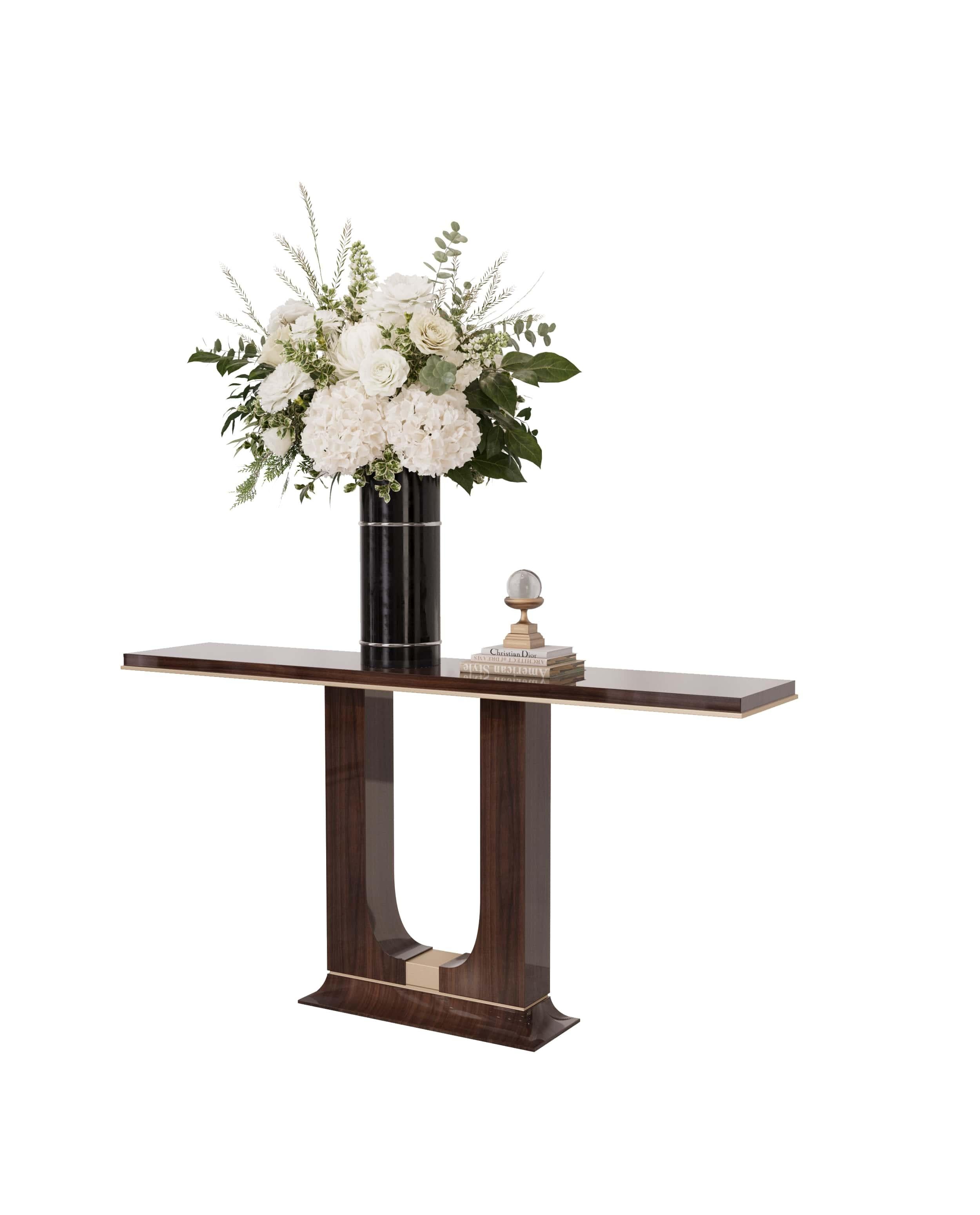 Portugais Maynor Ebony Console Table en vente