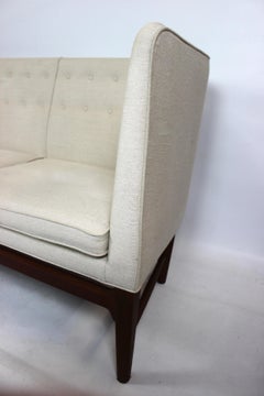 Mayor Sofa, Model AJ5, Designed by Arne Jacobsen and Flemming Lassen