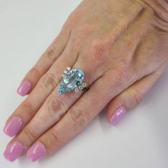 Mayor's White Gold and Pear Cut Aquamarine Cocktail Ring