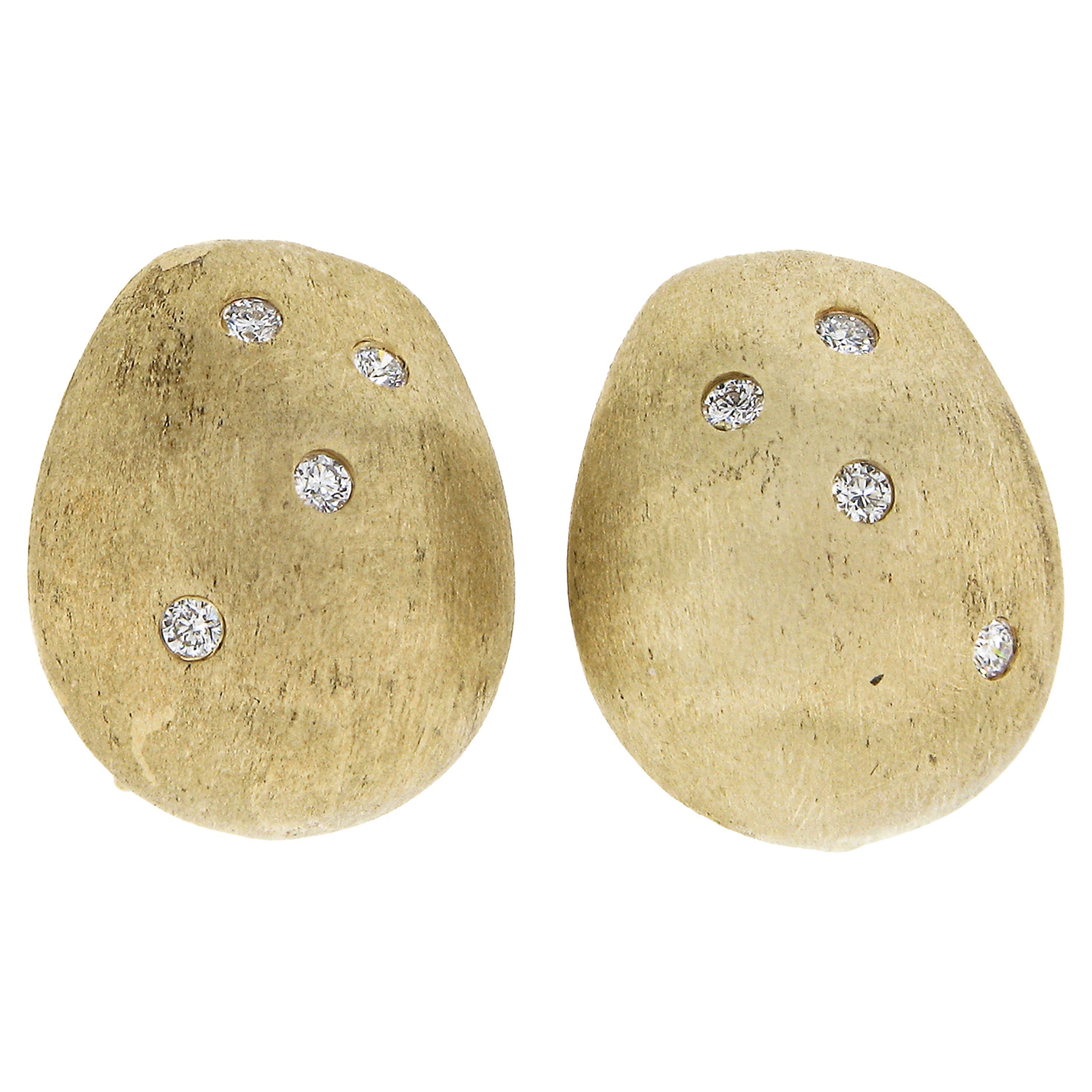 MAZ 14k Gold 0.16ctw Flush Diamond Brush Matte Dome Button Clip On Earrings For Sale