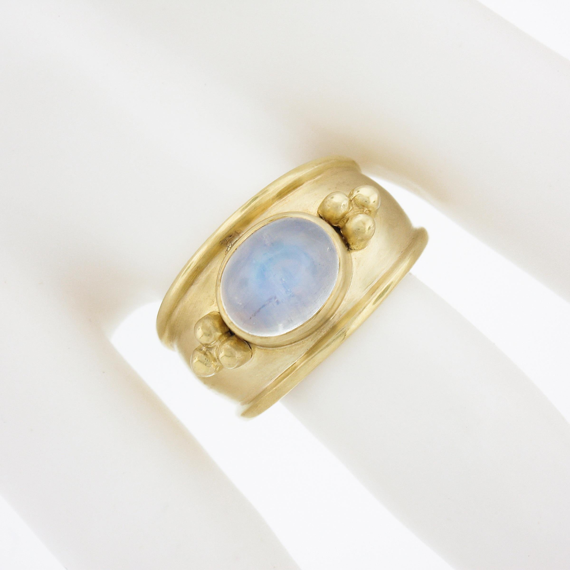 Maz 14k Yellow Gold Oval Moonstone Matte Finish Cigar Band Ring w/ Bead Work In Excellent Condition For Sale In Montclair, NJ