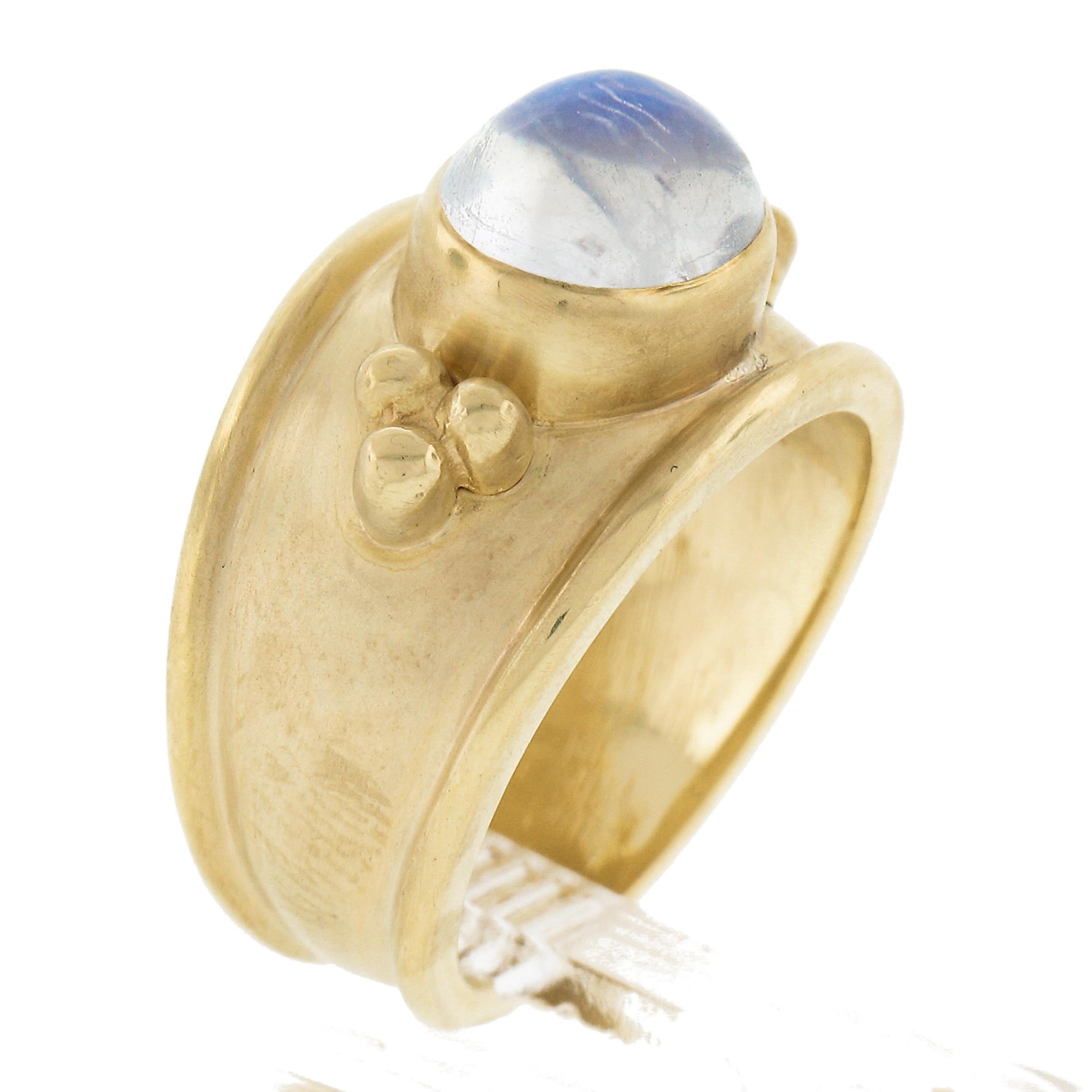 Maz 14k Yellow Gold Oval Moonstone Matte Finish Cigar Band Ring w/ Bead Work For Sale 4