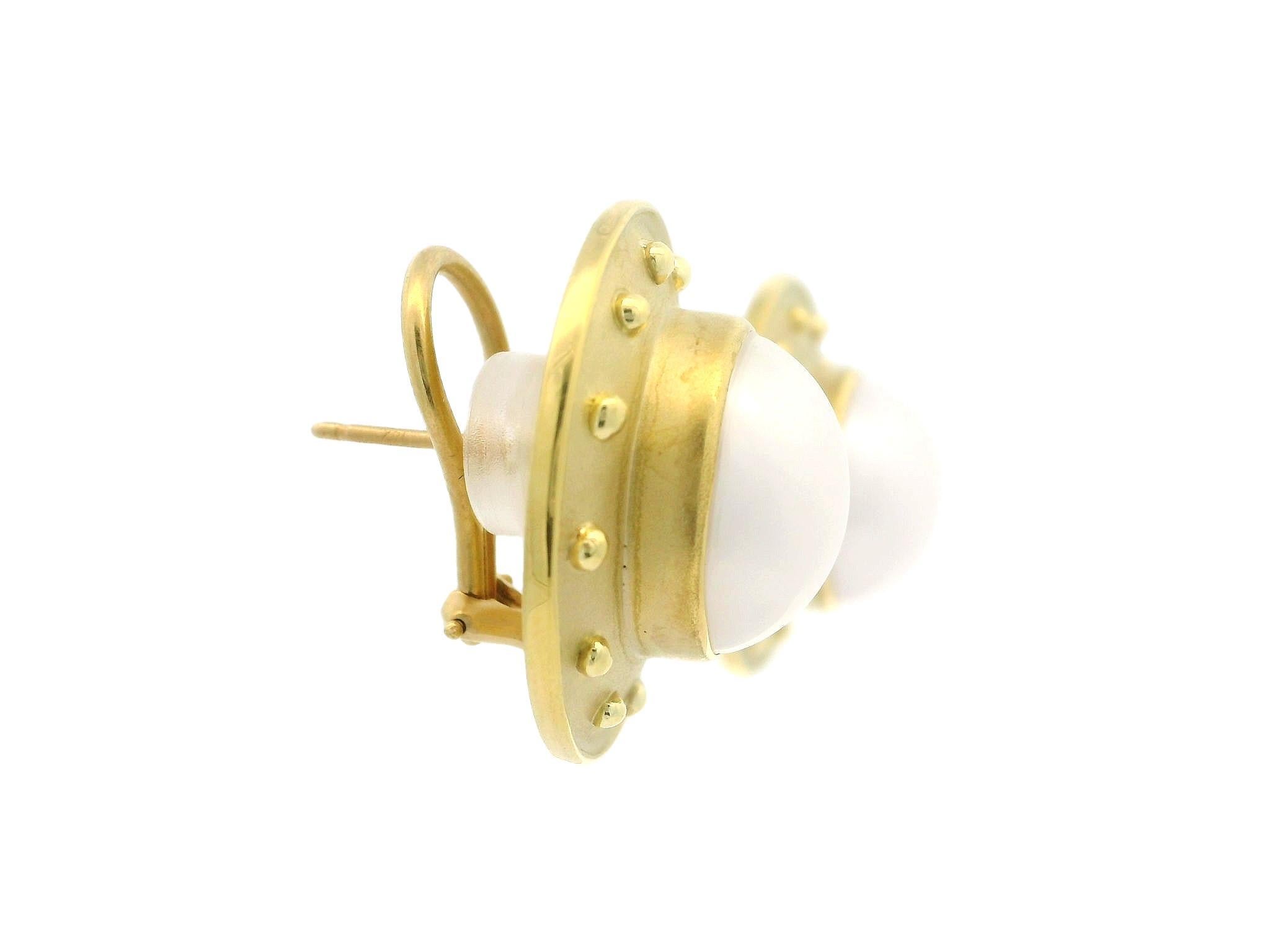 Donna Orecchini a bottone con perle Maz in oro giallo 18k da 13,4 mm con finitura lucida e opaca in vendita
