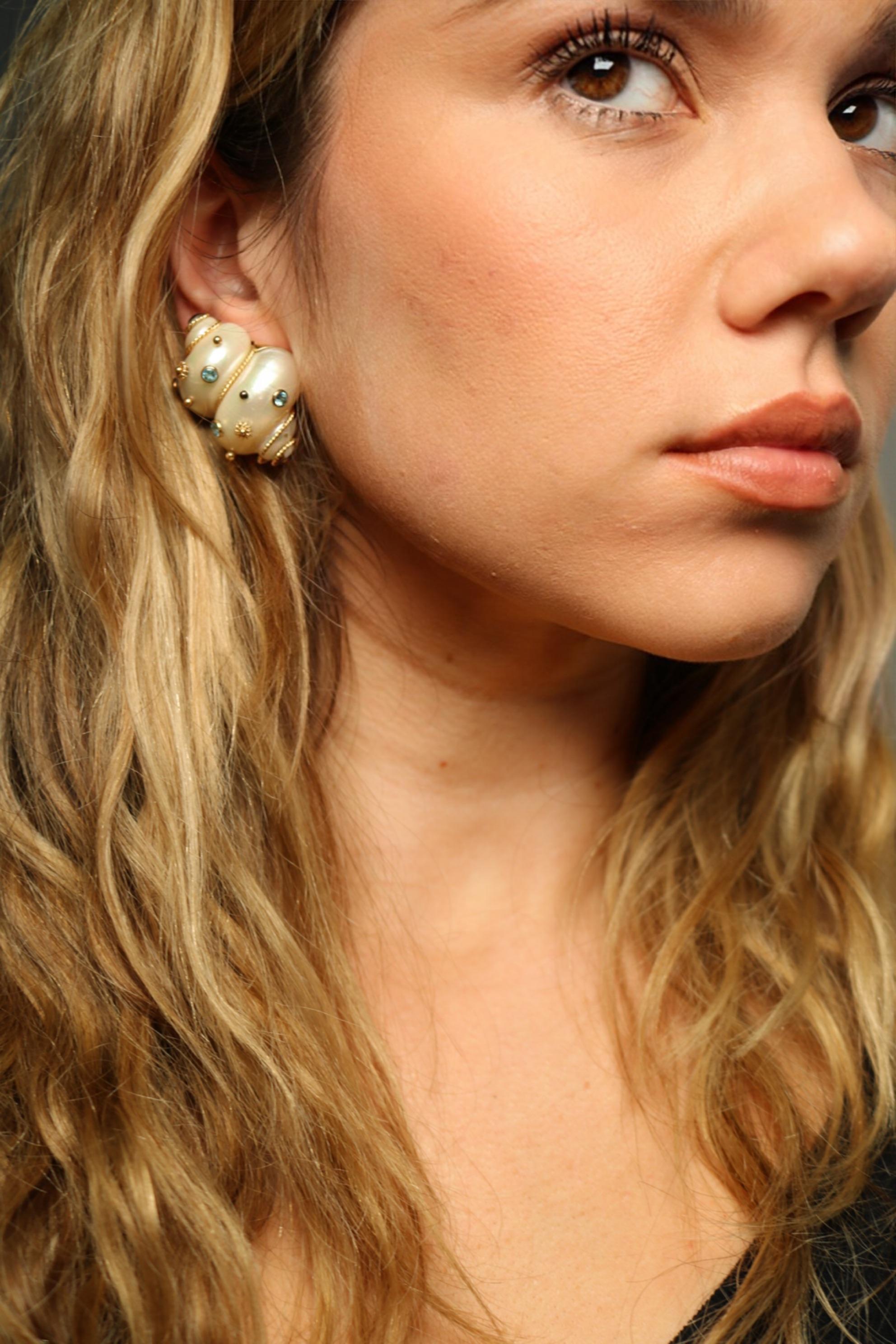 Maz Aquamarine Turbo Shell Clip On Earrings in 14K Gold 2